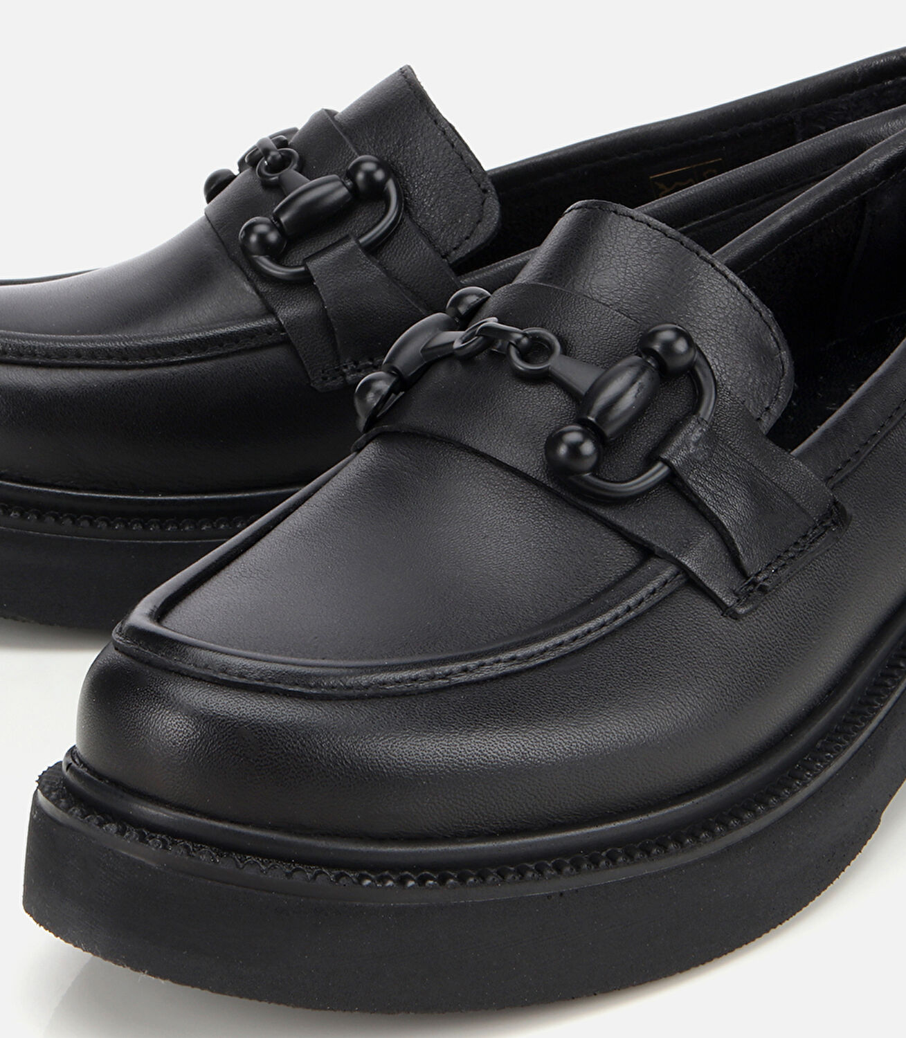 Kadın Deri Siyah Kalın Tabanlı Klasik Loafer