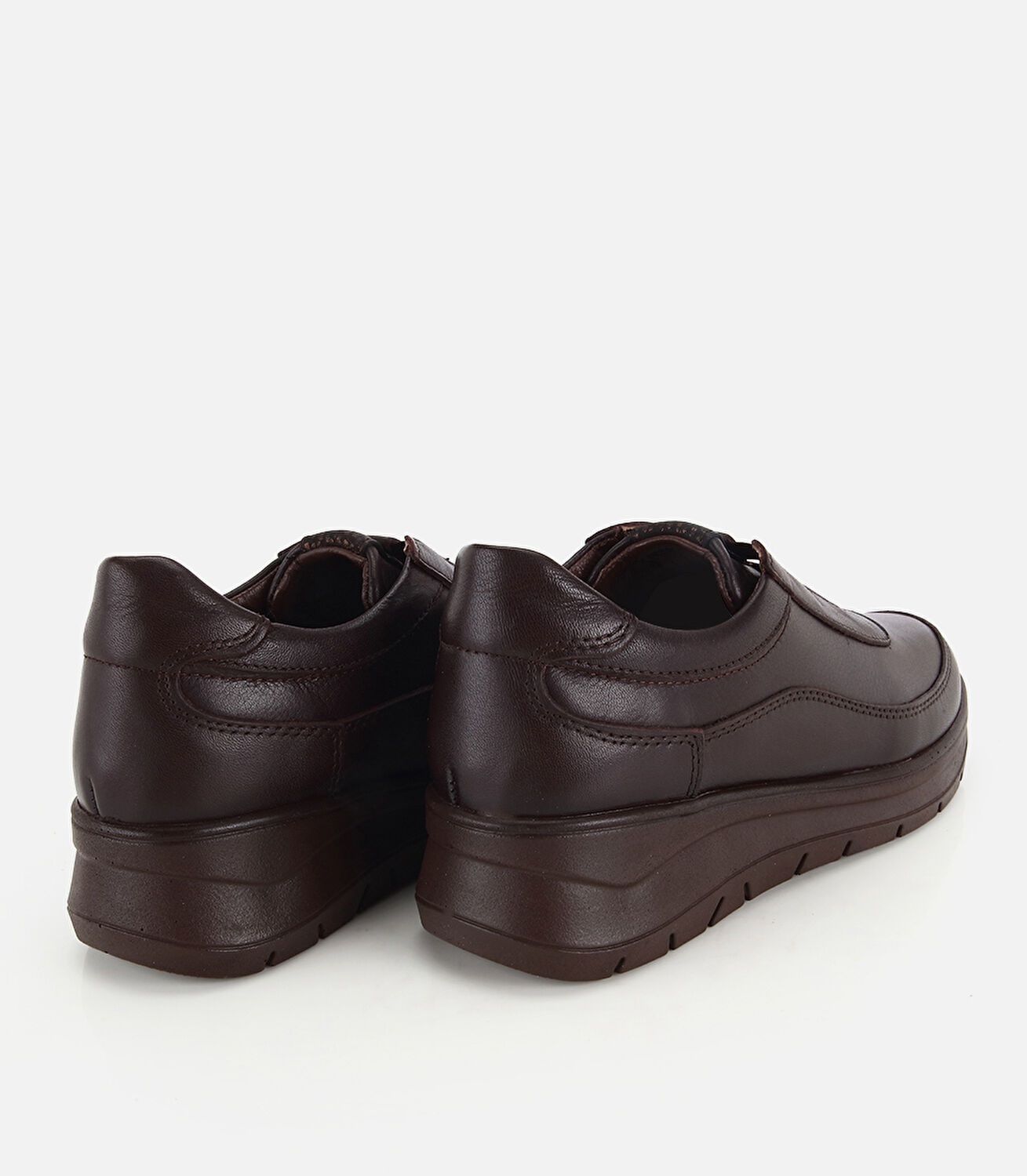 Kadın Deri Kahverengi Lastik Detaylı Dolgu Topuklu Günlük Loafer