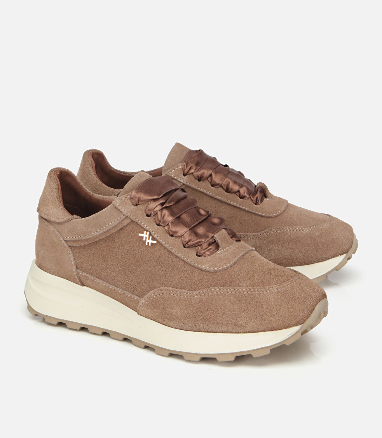 Kadın Süet Deri Bej Bağcık Detaylı Yüksek Tabanlı Spor Ayakkabı