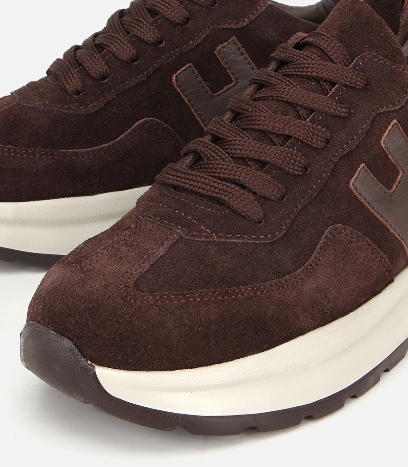 Kadın Süet Deri Kahverengi Kalın Tabanlı Comfort Spor Ayakkabı