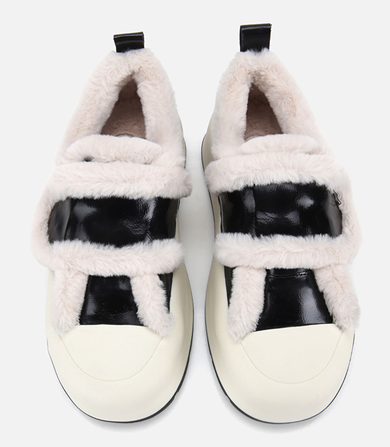 Kadın Rugan Deri Siyah İçi Kürklü  Kalın Bantlı Spor Ayakkabı