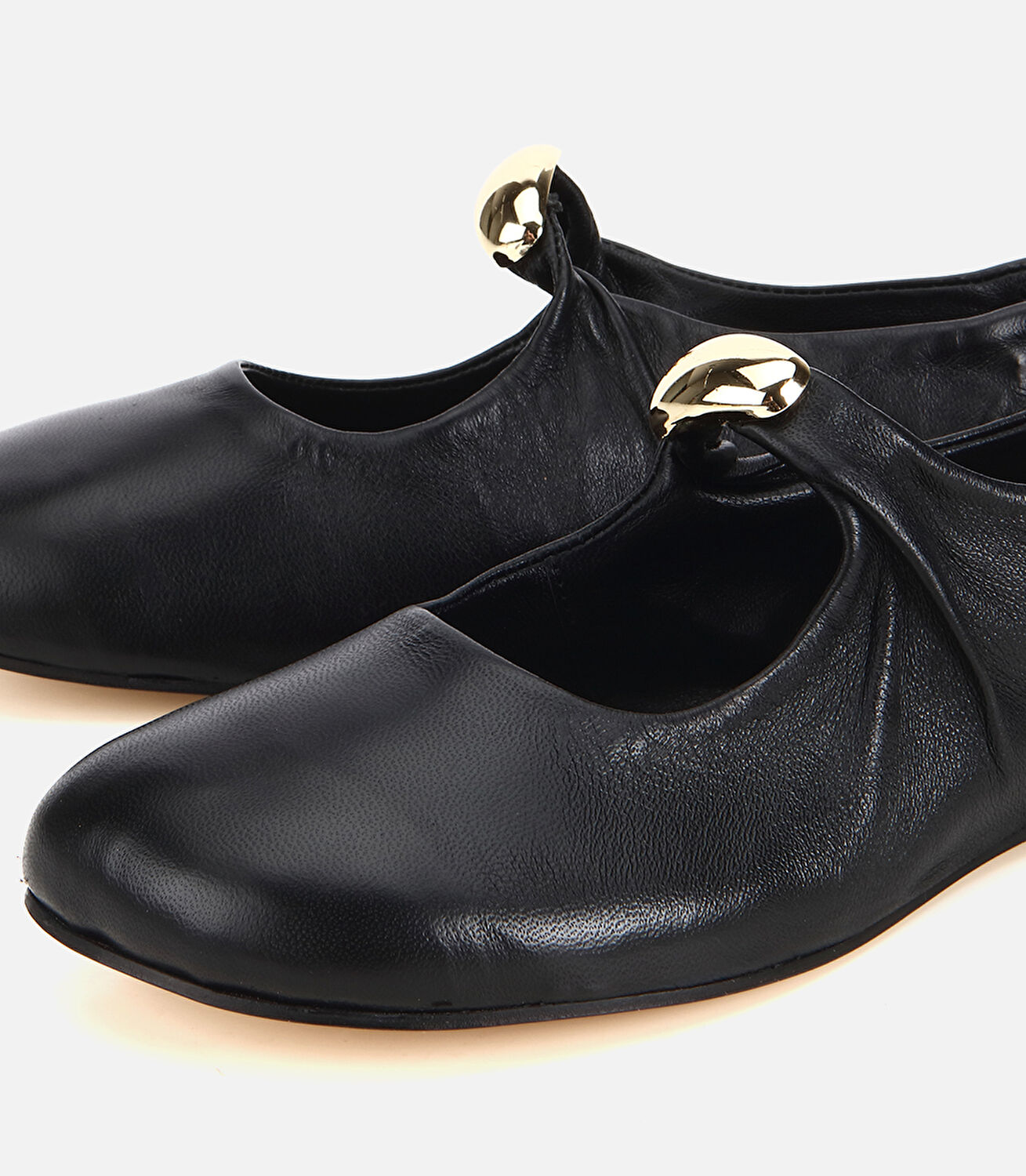 Kadın Deri Siyah Gold Toka Detaylı Arkası Lastikli  Rahat Babet