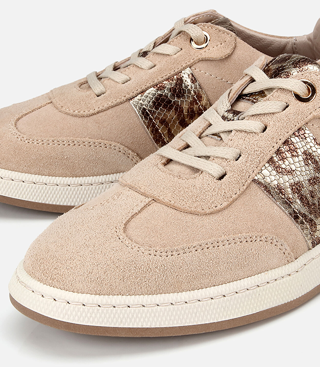 Kadın Süet  Deri Bej Leopar Desenli Spor Ayakkabı