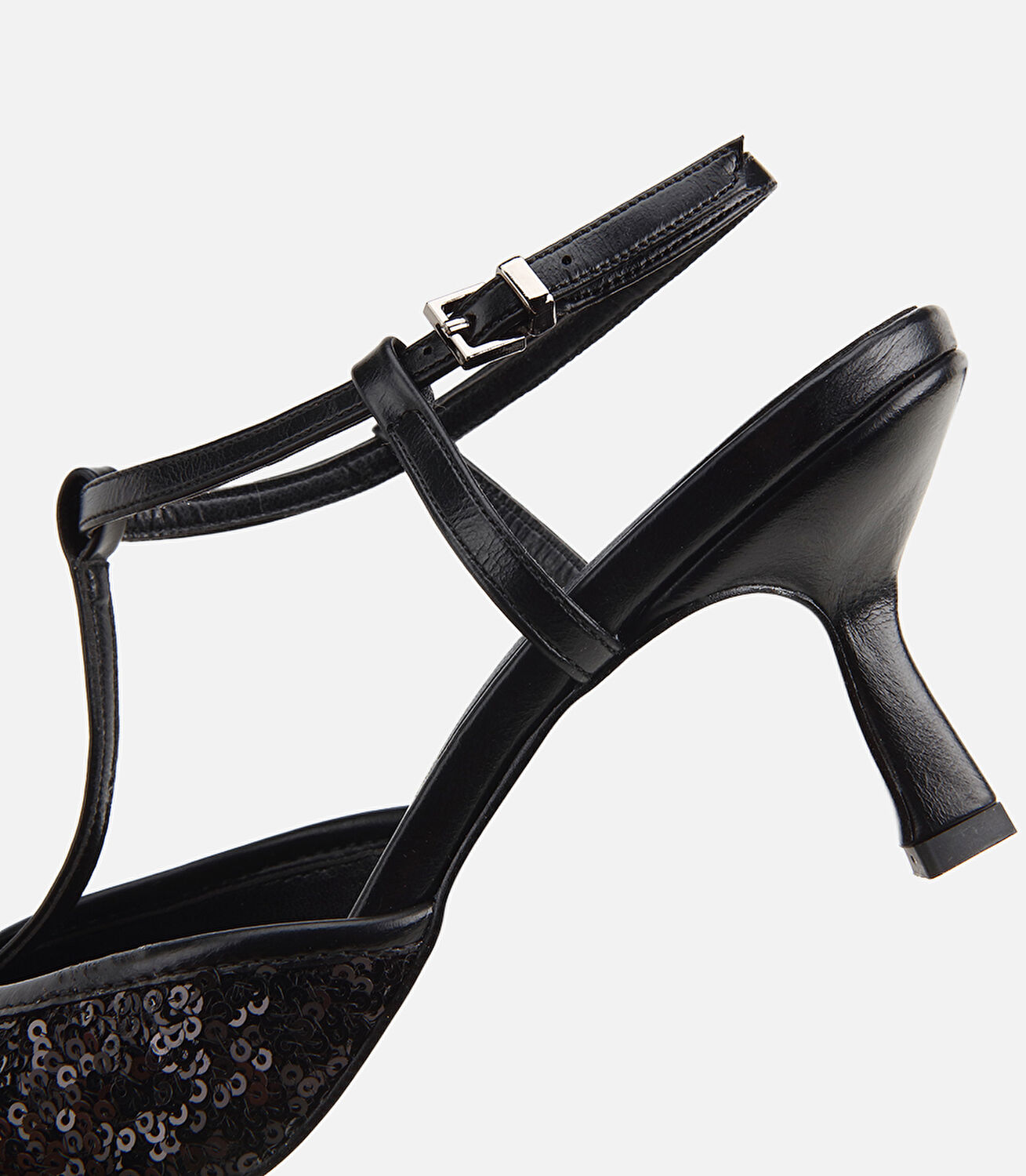 Kadın Siyah Taş Detaylı Arkası Açık İnce Topuklu Stiletto
