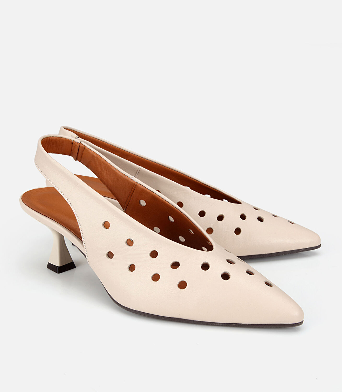 Kadın Deri Ekru Delikli Arkası Açık Kısa Topuklu Stiletto
