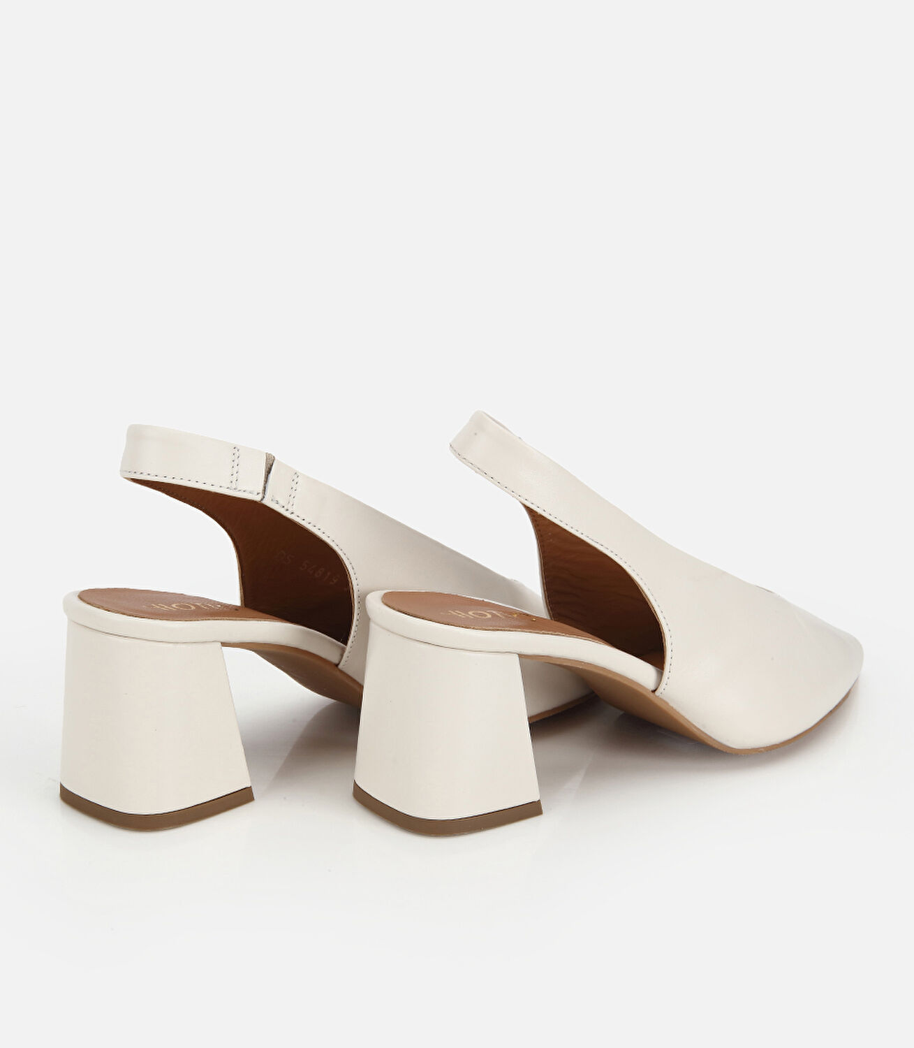 Kadın Deri Beyaz Arkası Açık Kalın Topuklu Ayakkabı
