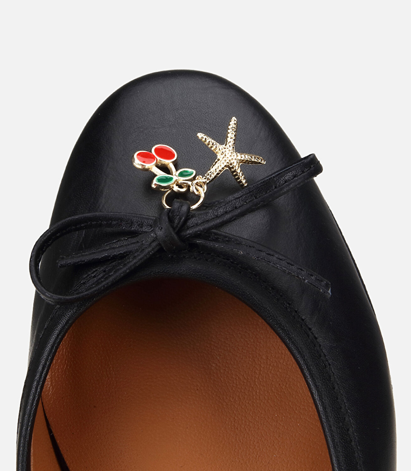 Kadın Deri Siyah Tokalı Babet