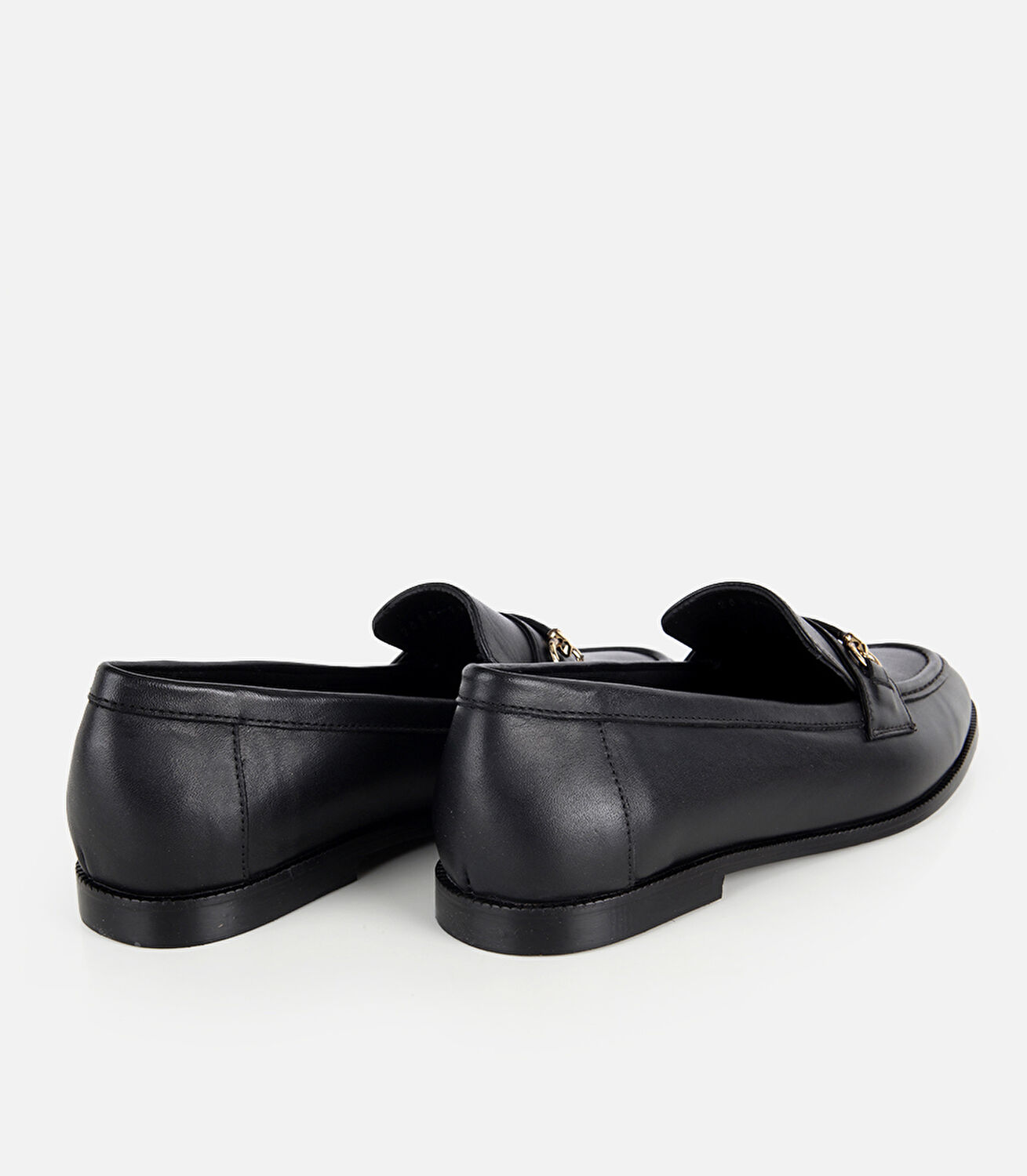 Kadın Deri Siyah Gold Toka Detaylı Klasik Loafer
