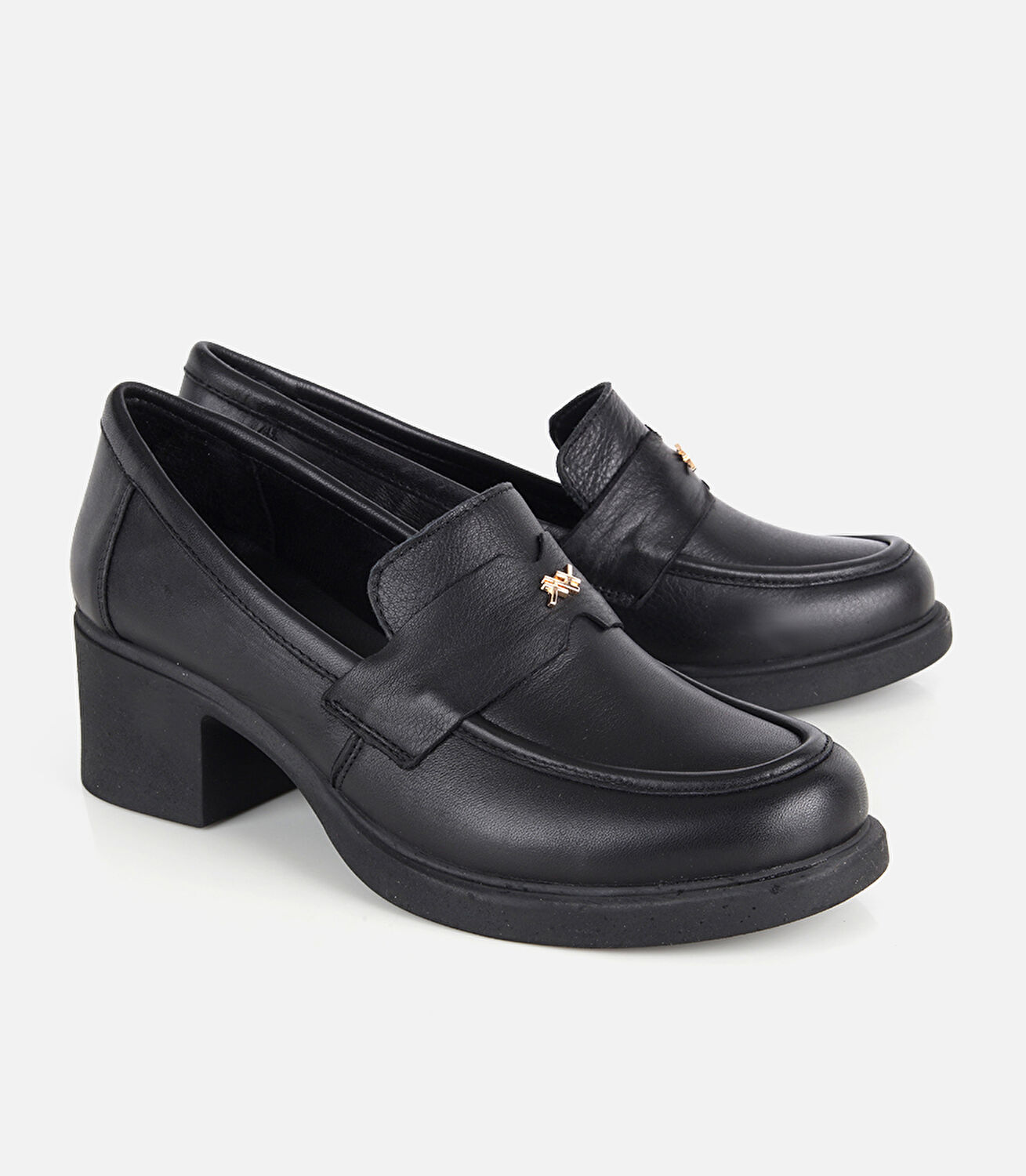 Kadın Deri Siyah Yumuşak Dokulu Topuklu Klasik Loafer