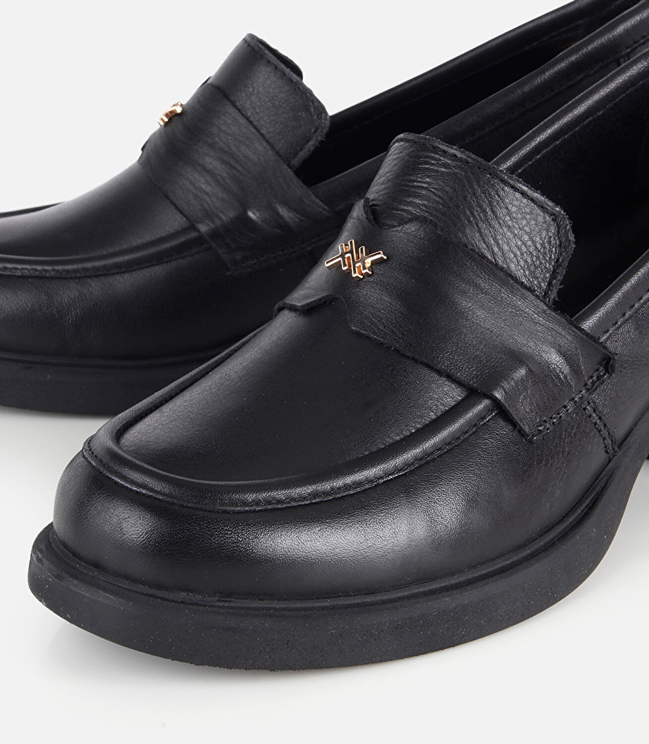 Kadın Deri Siyah Yumuşak Dokulu Topuklu Klasik Loafer