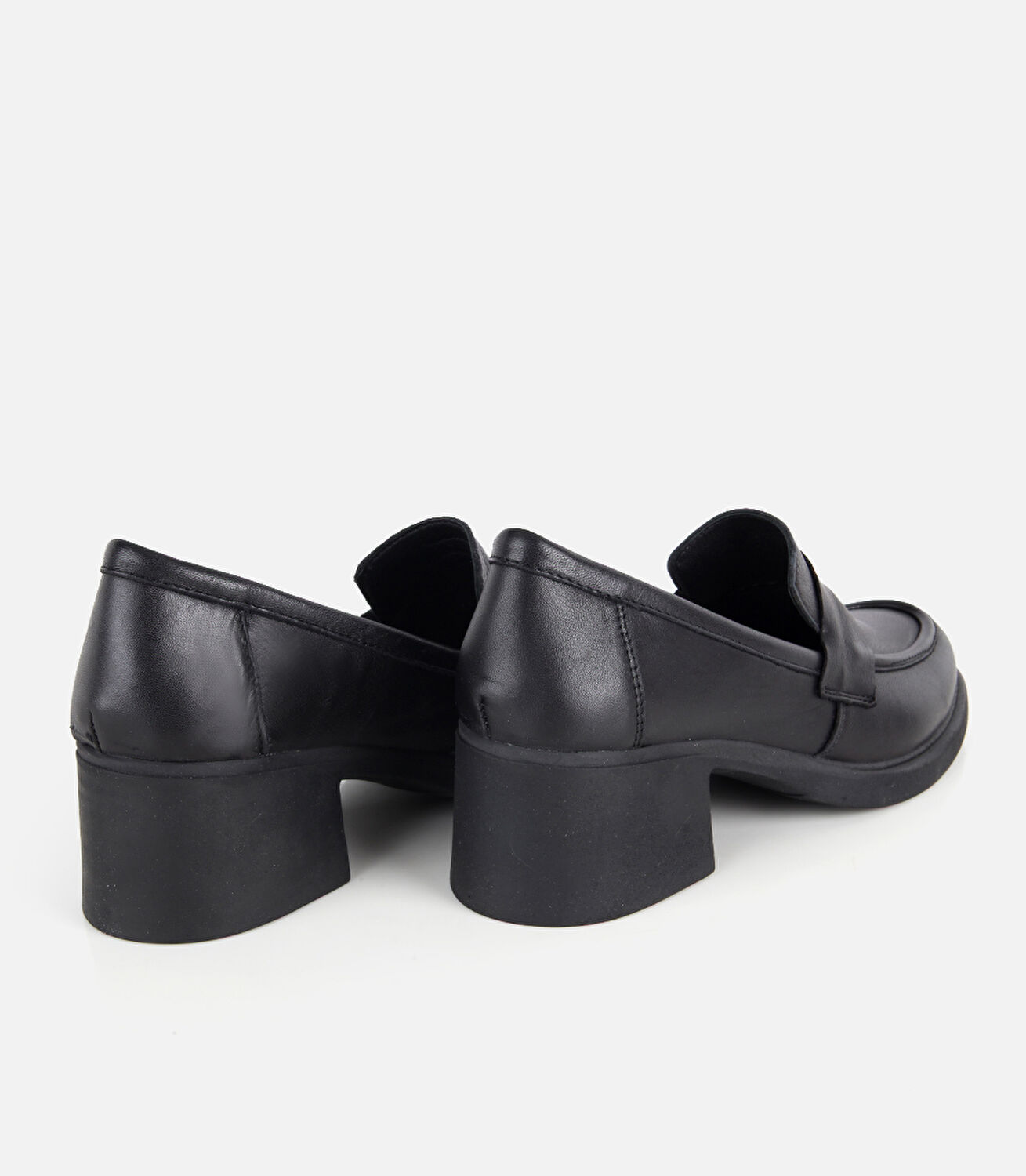 Kadın Deri Siyah Yumuşak Dokulu Topuklu Klasik Loafer