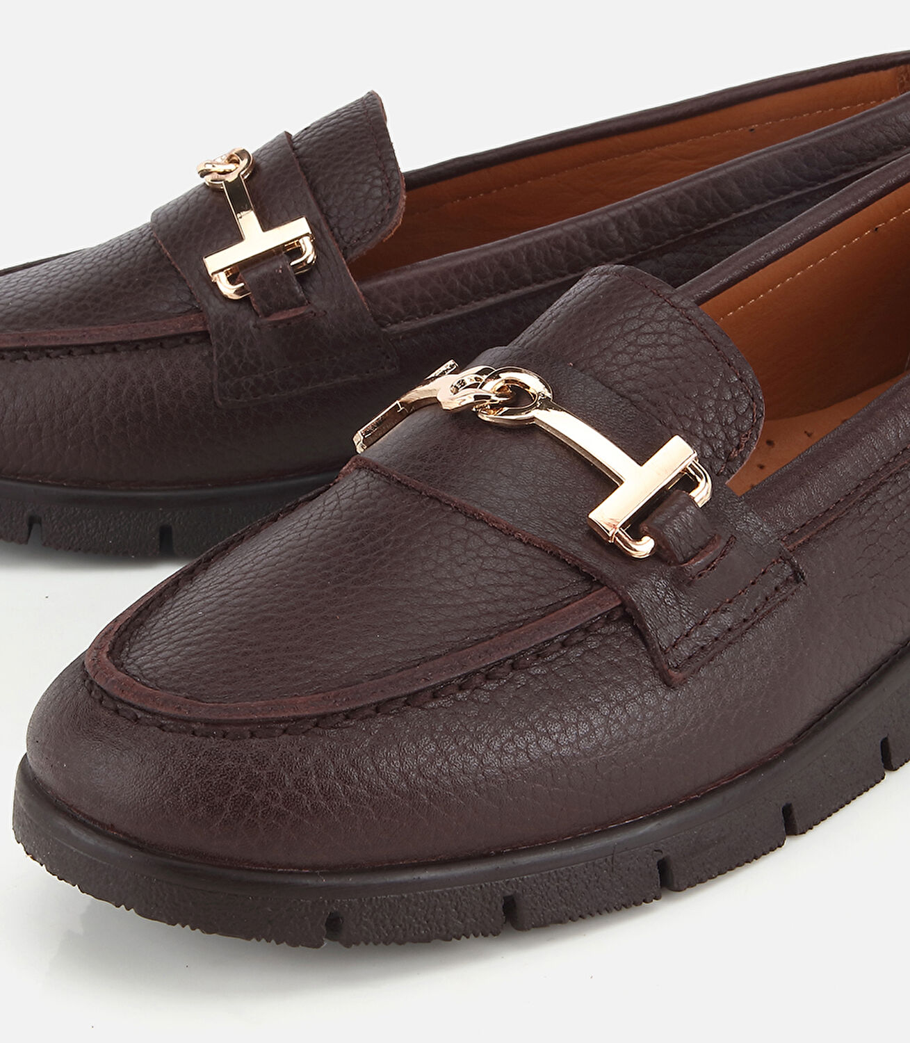 Kadın Deri Kahverengi Zincir Detaylı Comfort Günlük Loafer