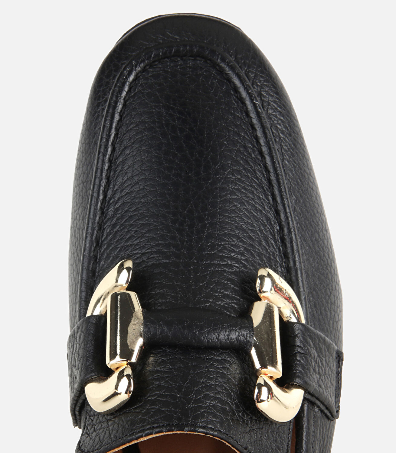Kadın Deri Siyah Gold Toka Detaylı Yumuşak Dokulu Topuklu Klasik Loafer