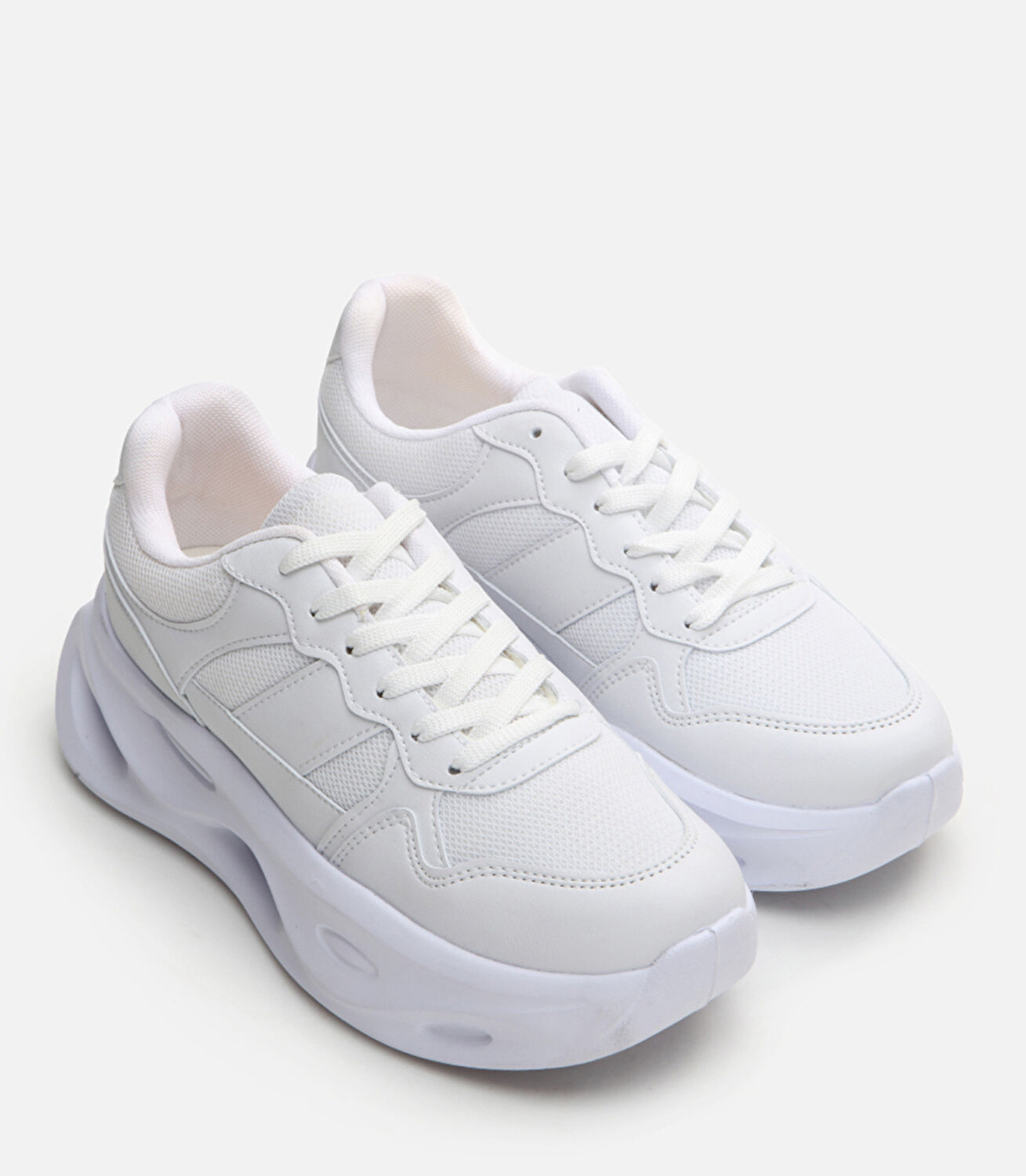 Kadın Beyaz Yaya Spor Ayakkabı