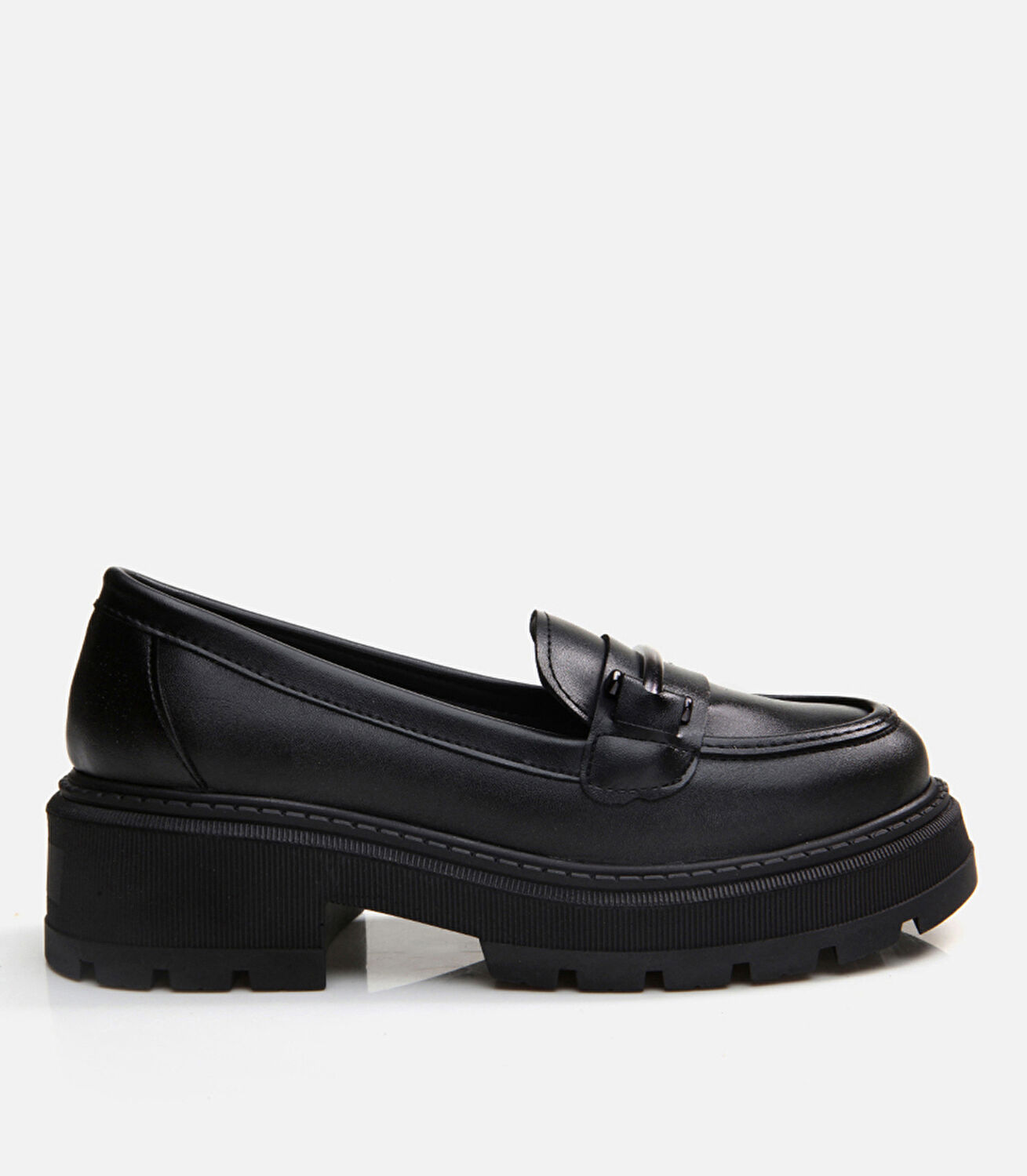 Siyah Yaya Kadın Loafer