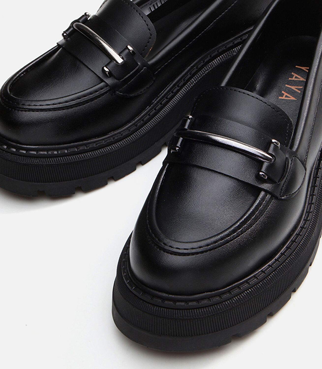 Siyah Yaya Kadın Loafer