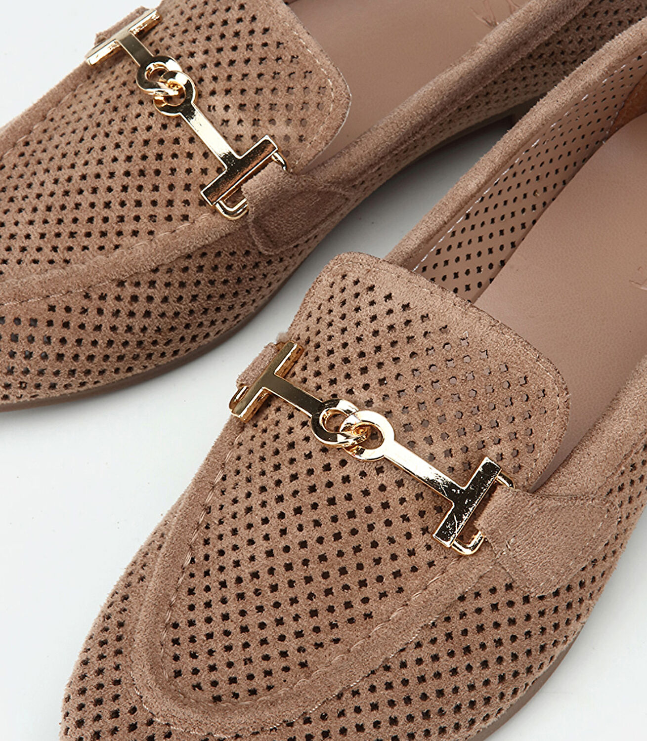 Kadın Vizon Süet Tokalı Zımba Detaylı Loafer