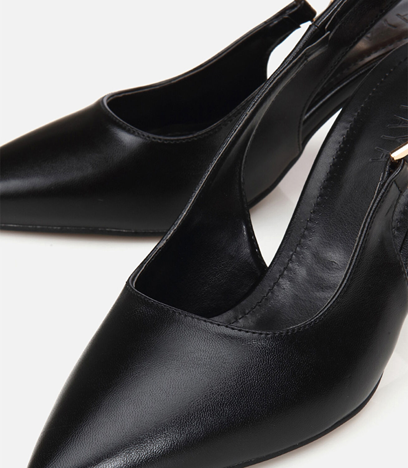 Kadın Siyah Sivri Burunlu Taş Aksesuarlı İnce Topuklu Arkası Açık Stiletto