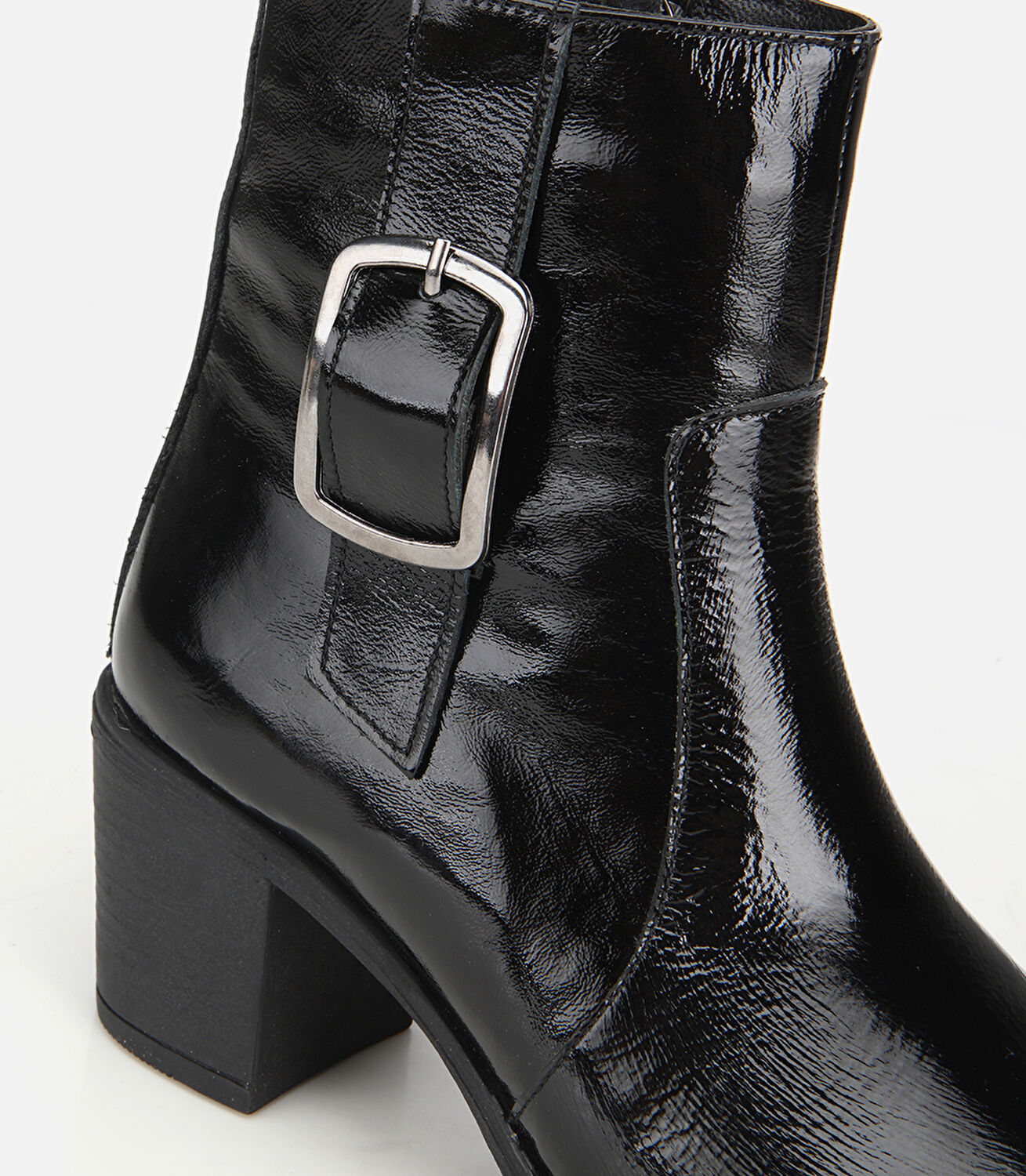 Kadın Rugan Deri Siyah Topuklu Bot