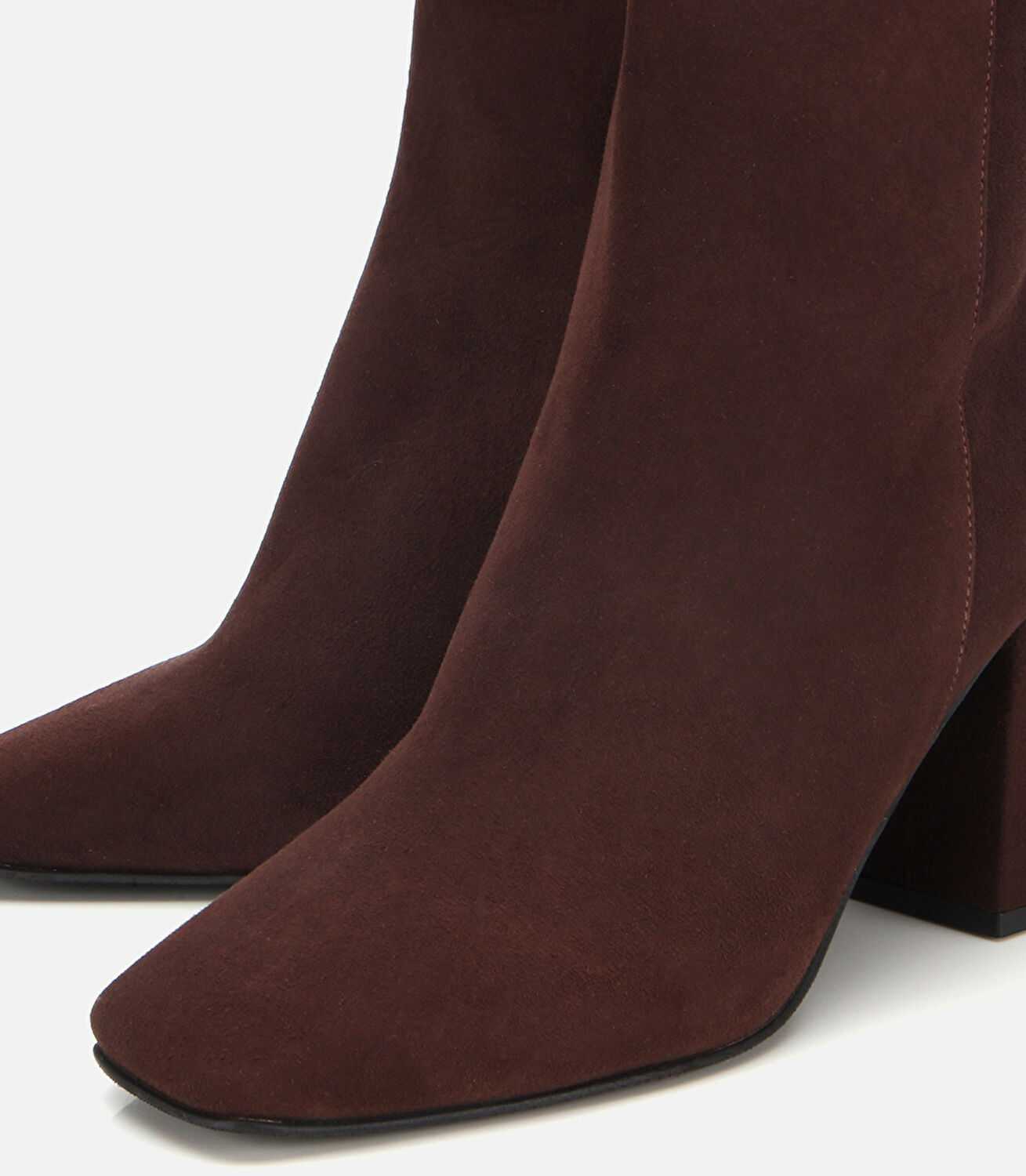 Kadın Süet Deri Kahverengi Tokalı Kare Uçlu Bilekte Topuklu Bot