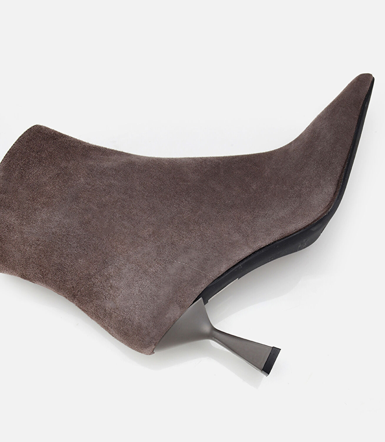 Kadın Süet Deri Vizon Dikiş Detaylı Sivri  Kısa Topuklu Bot