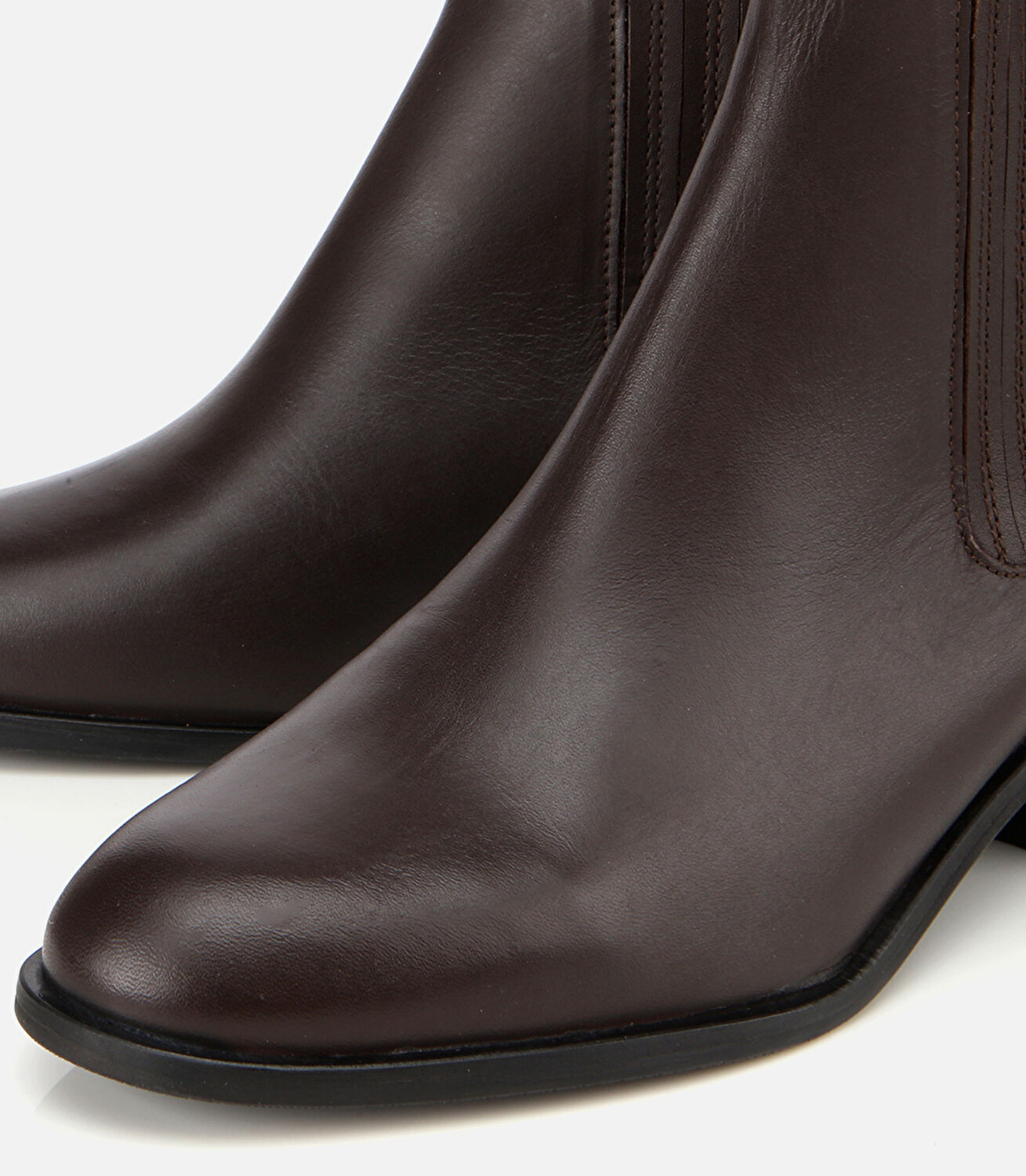 Kadın Deri Kahverengi Lastik Detaylı Bilekte Düz Bot