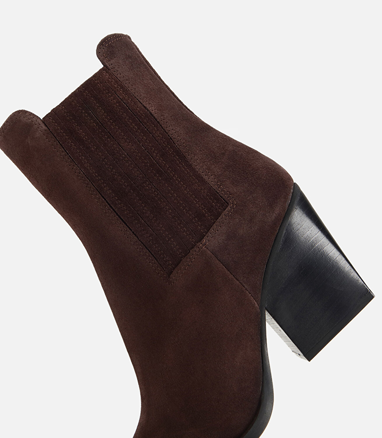 Kadın Süet Deri Kahverengi Sivri Burunlu Lastik Detaylı Topuklu Bot