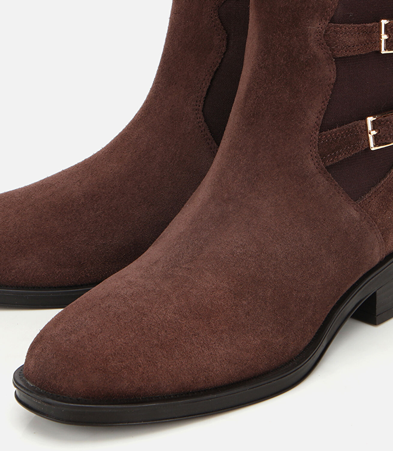 Kadın Süet Deri Kahverengi Lastik Detaylı Kemerli Bilekte Düz Bot 