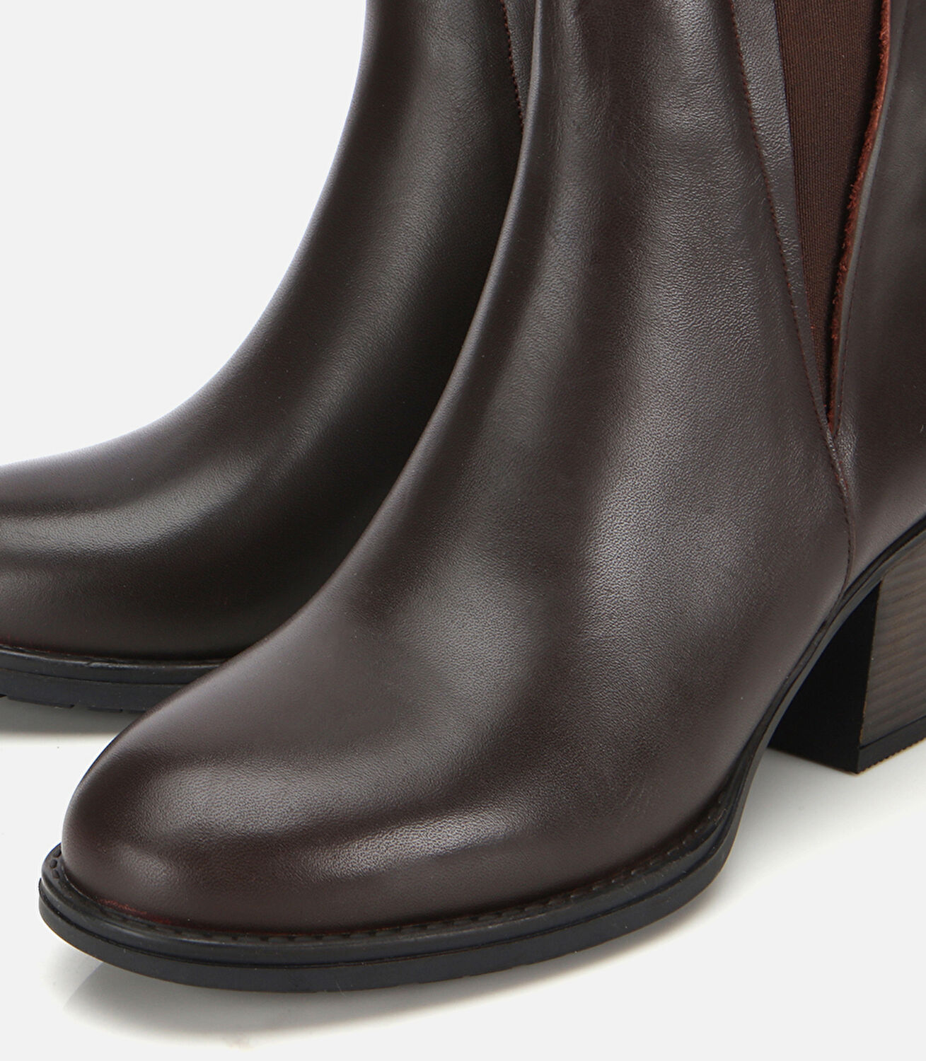 Kadın Deri Kahverengi Lastik Detaylı Bilekte Topuklu Bot