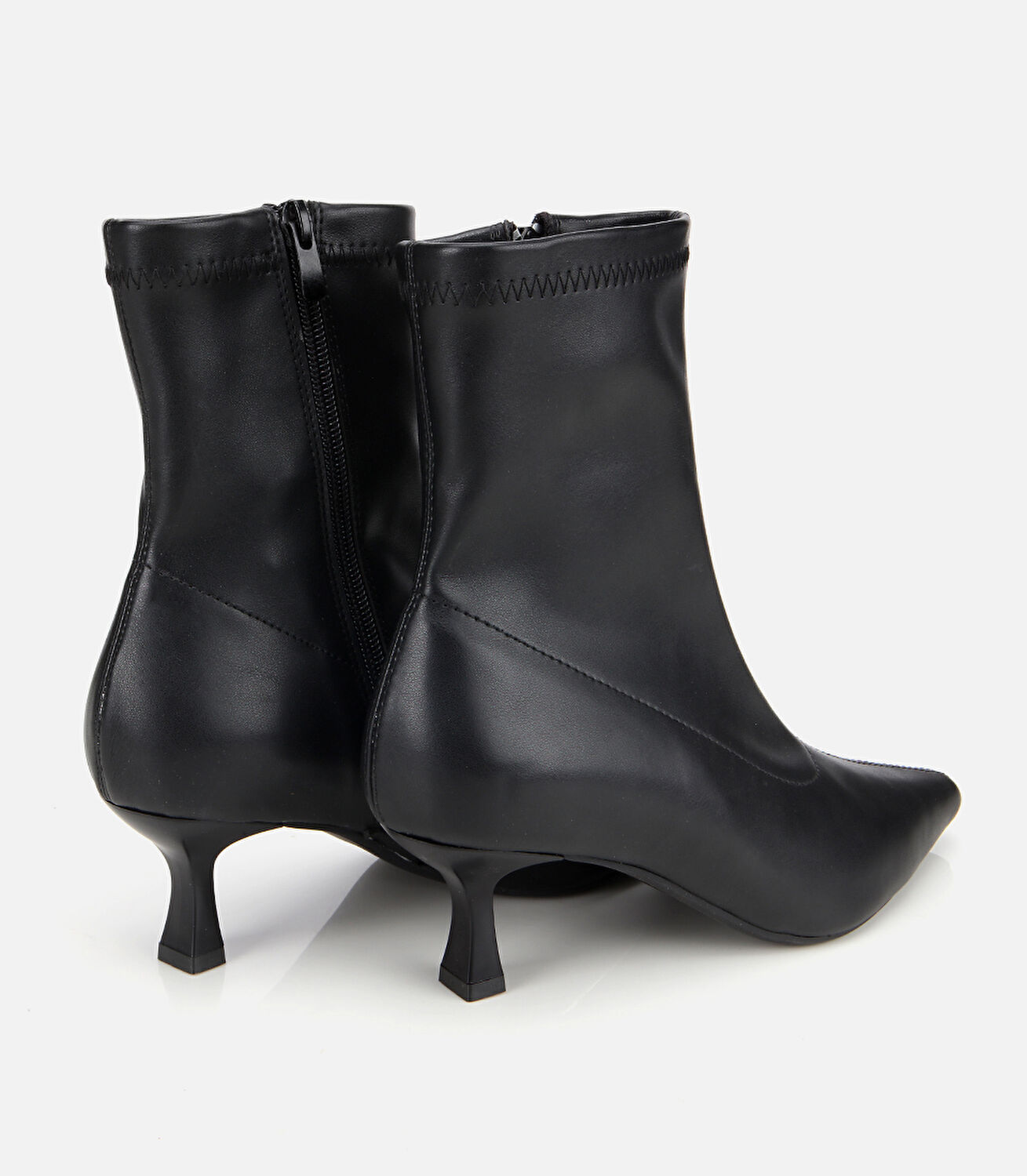 Kadın Siyah Streç Fermuarlı Bilekte Kısa Topuklu Bot
