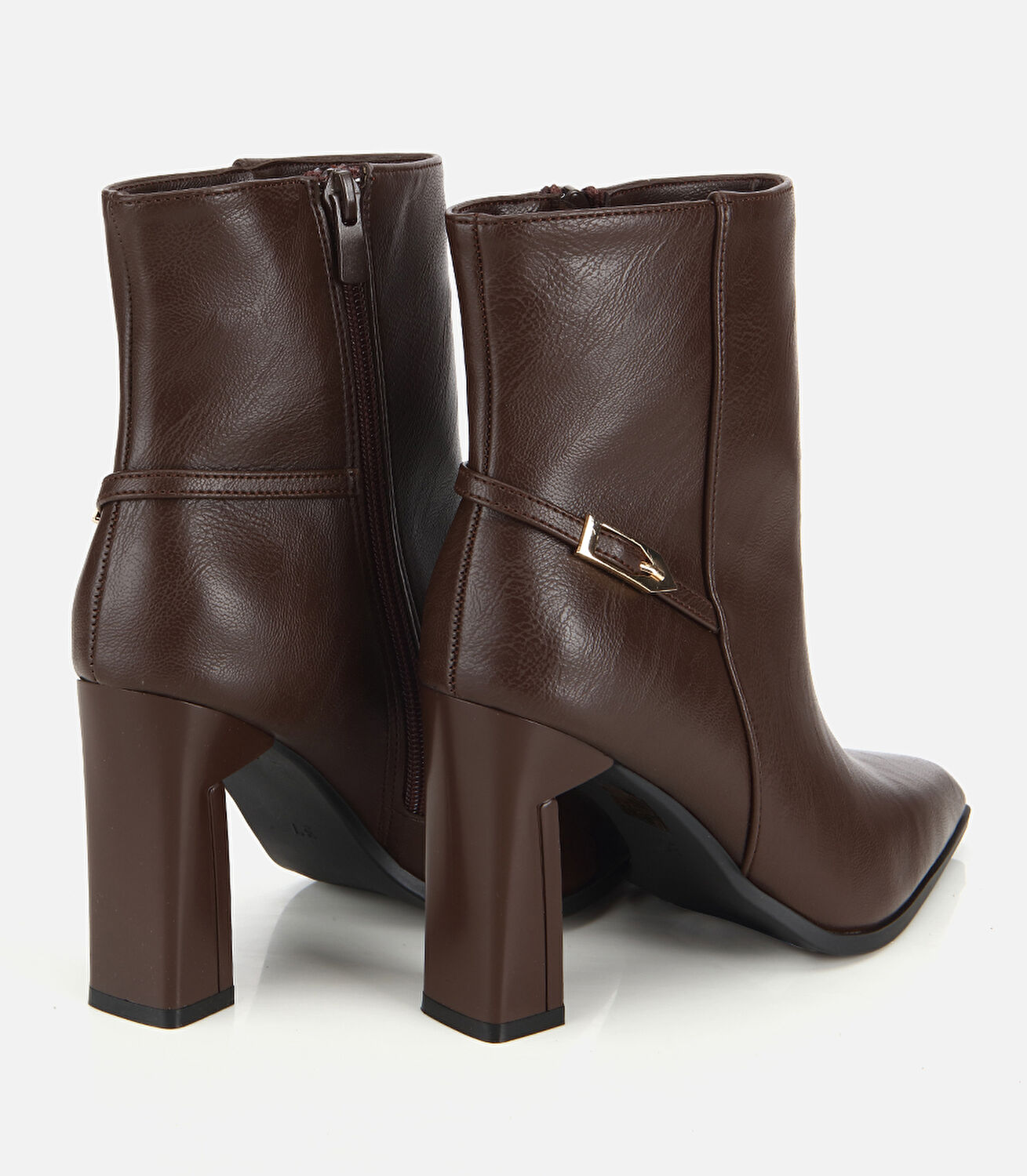 Kadın Kahverengi Tokalı Sivri Burunlu Yüksek Topuklu Bot