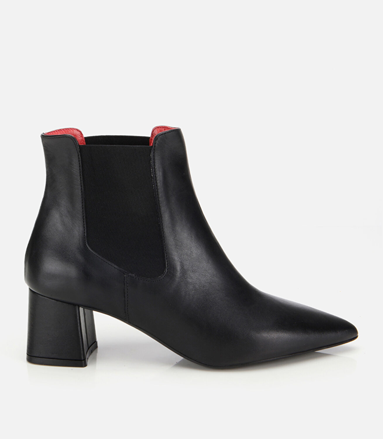 Kadın Deri Siyah Yumuşak Dokulu Lastik Detaylı Topuklu Bot