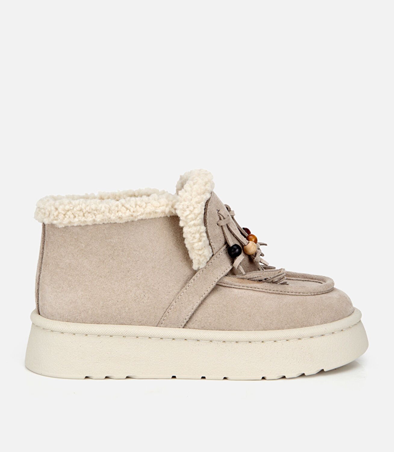 Kadın Süet Deri Bej İçi Kürklü Saçaklı Püskül Detaylı Düz Bot