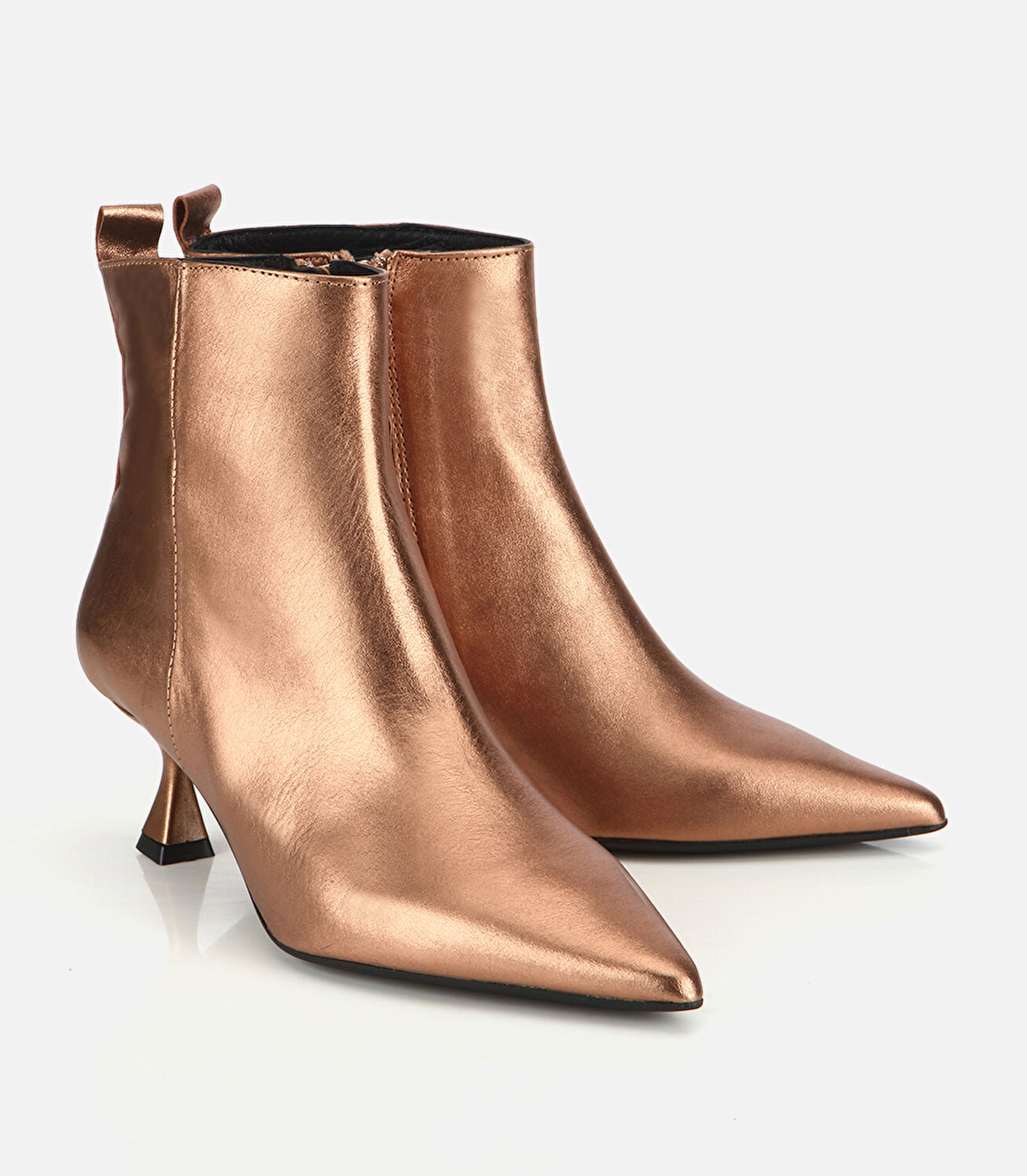 Kadın Deri Bronz Sivri Burunlu Bilekte Topuklu Bot