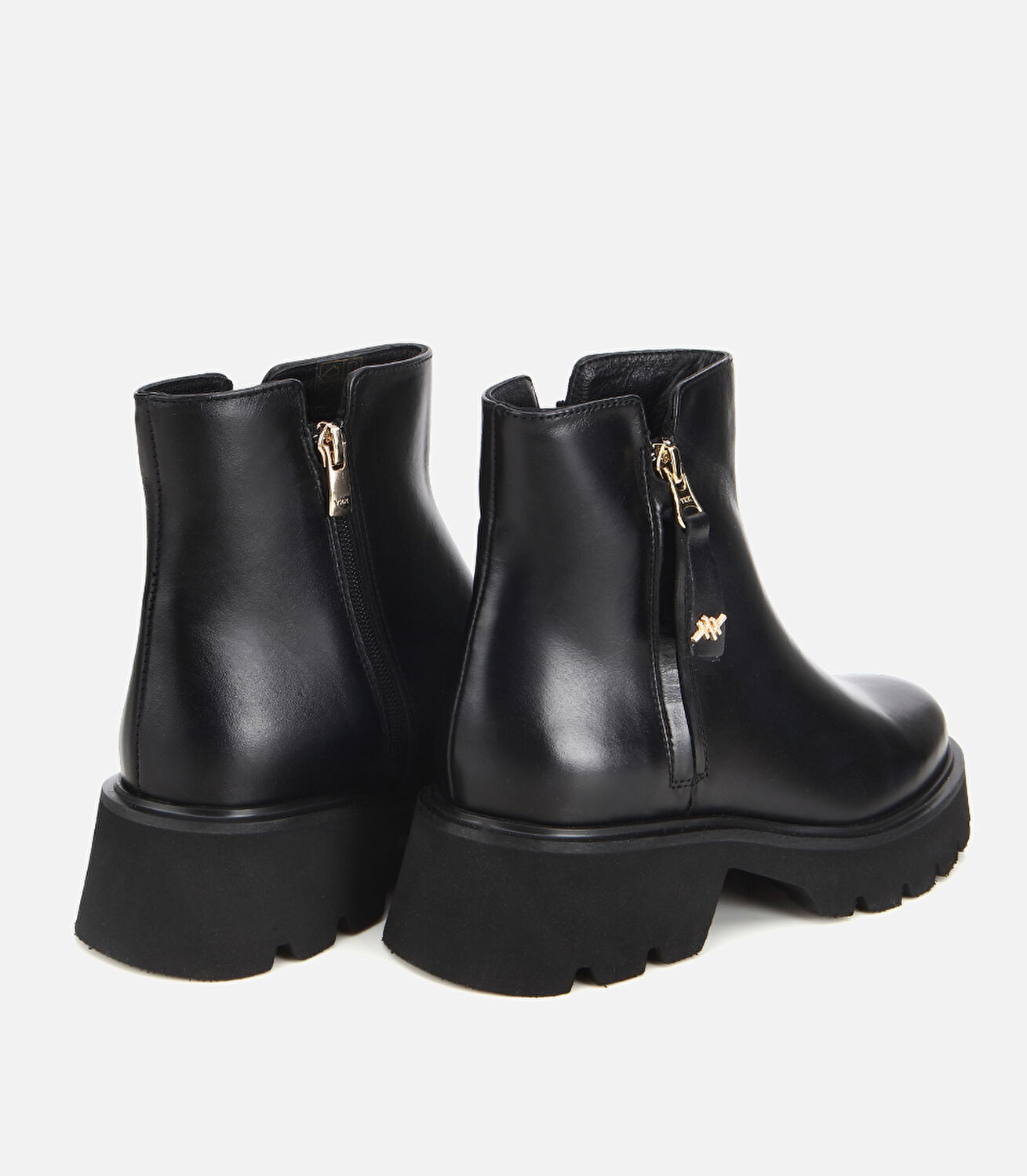 Kadın Deri Siyah Kalın Tabanlı Bilekte Düz Bot