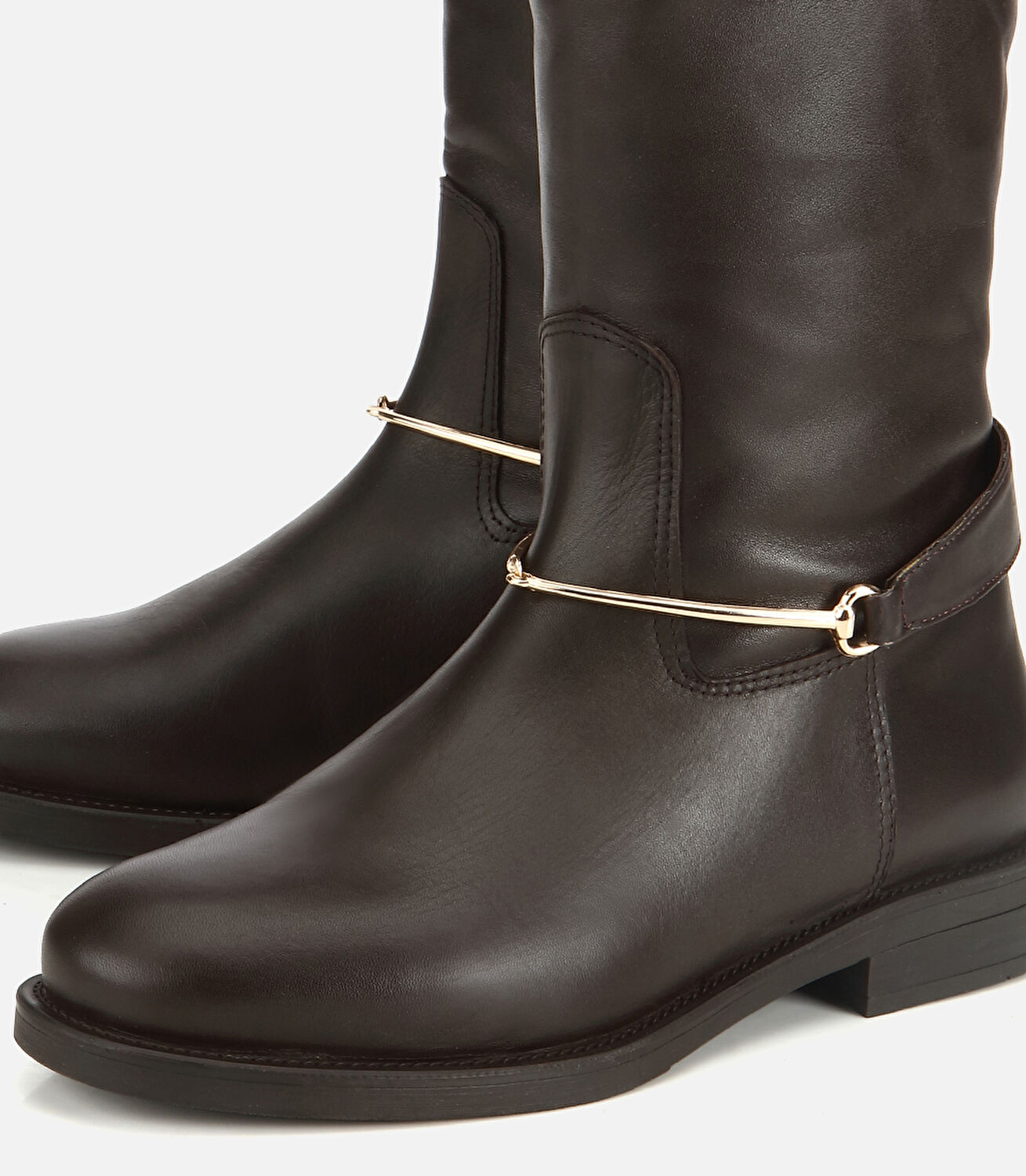 Kadın Deri Kahverengi Metal Tokalı Düz Çizme