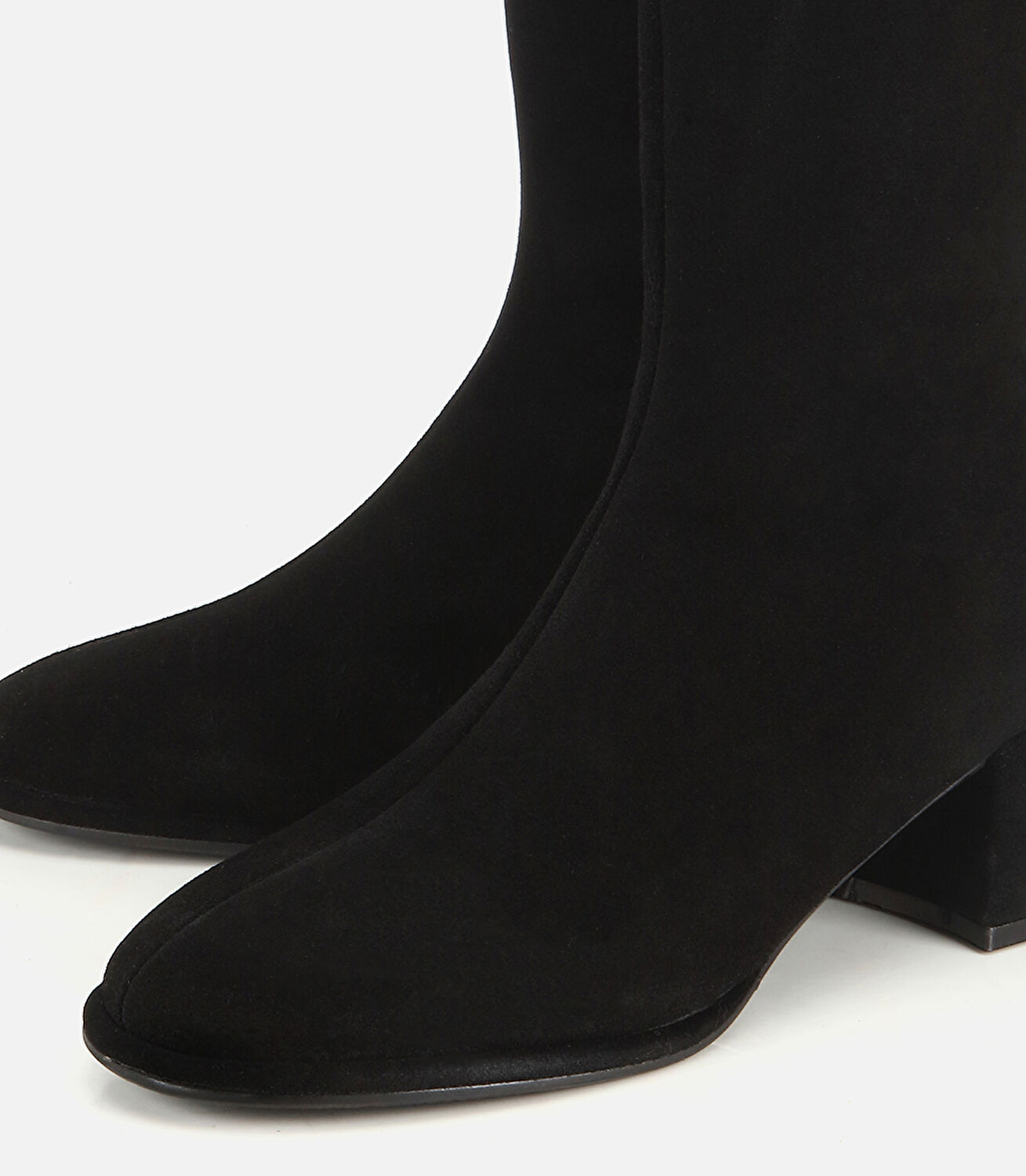 Kadın Süet Deri Siyah Lastik Detaylı Düz Çizme