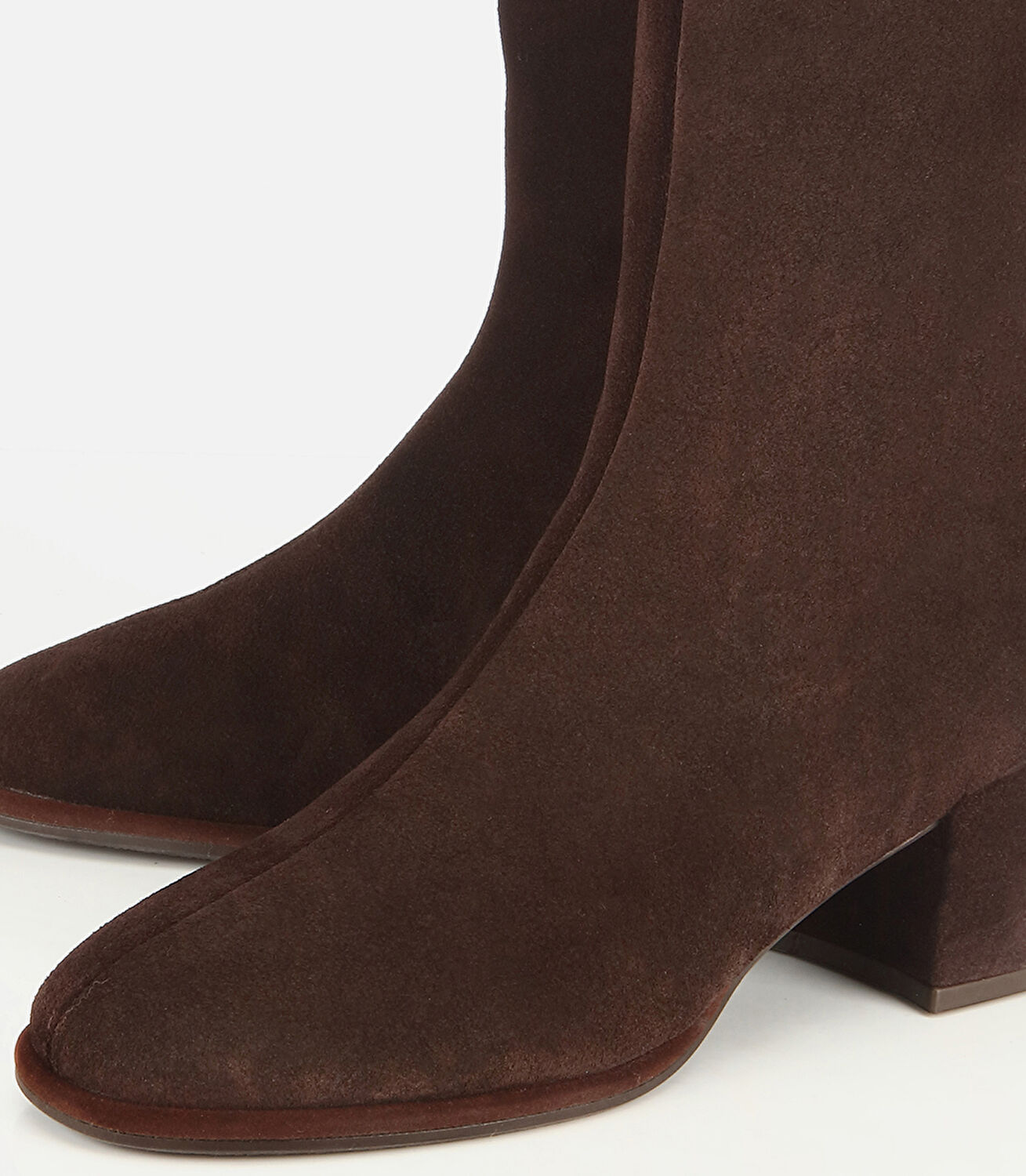 Kadın Süet Deri Kahverengi Lastik Detaylı Düz Çizme