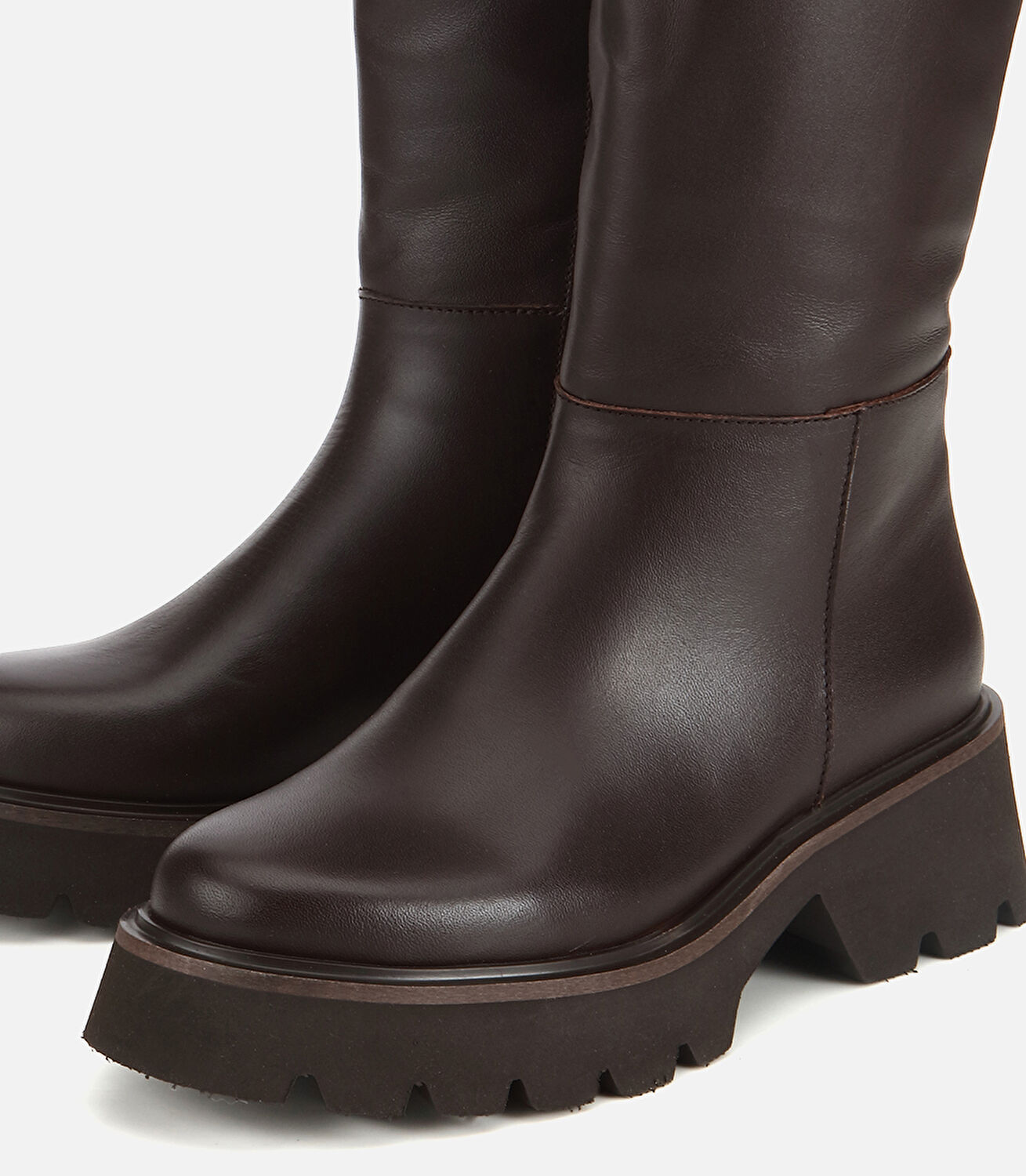 Kadın Deri Kahverengi Kalın Tabanlı Düz Çizme