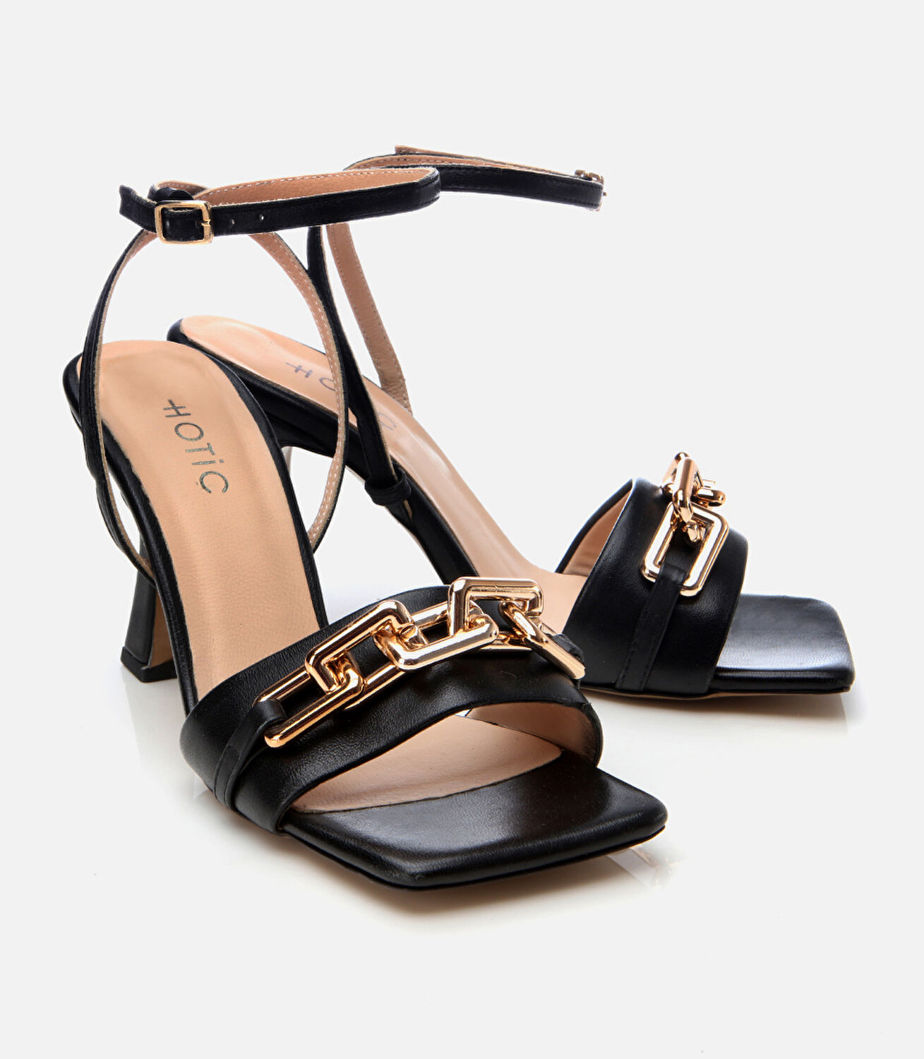 Kadın Deri Siyah Topuklu Sandalet