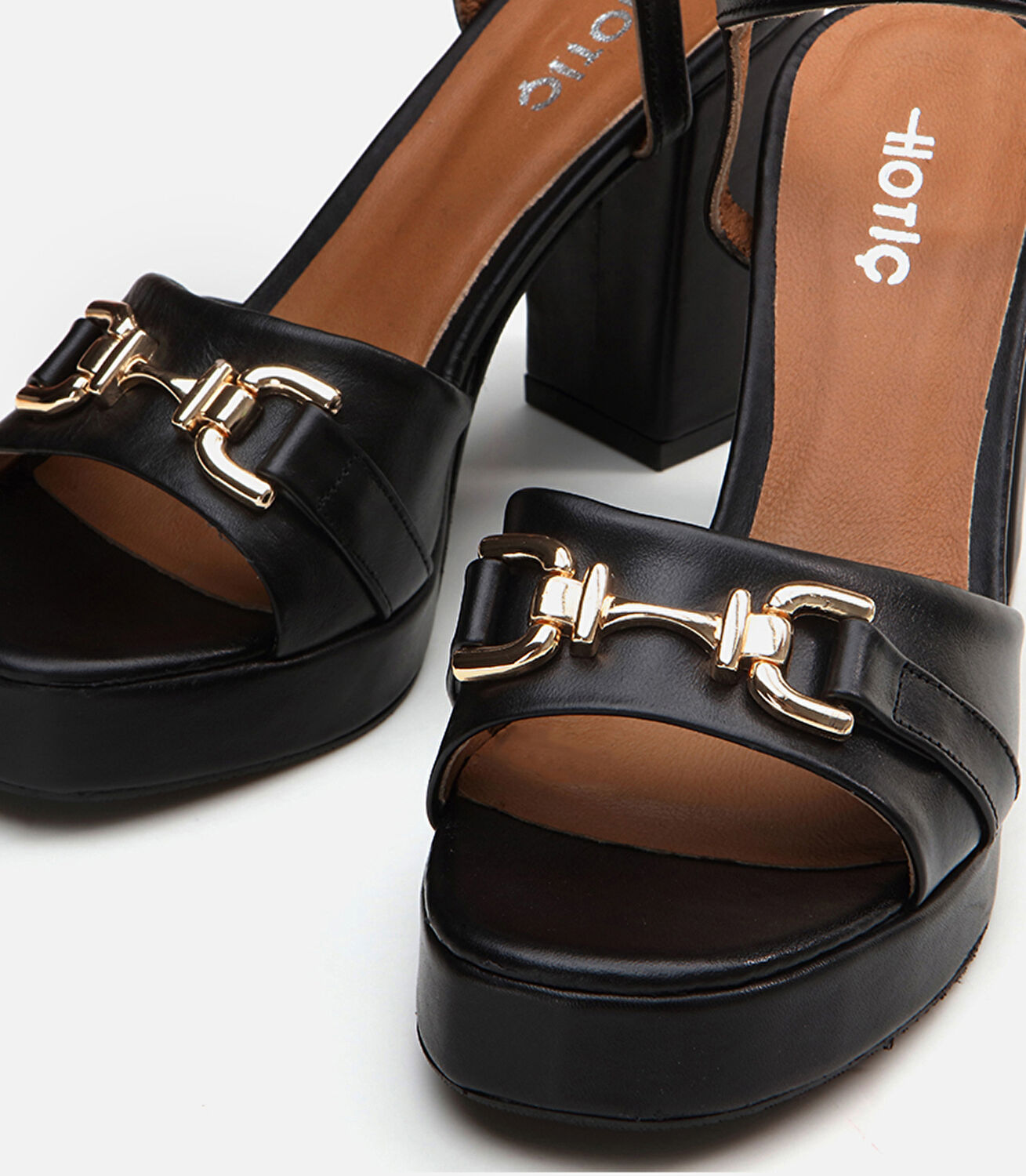 Kadın Deri Siyah Topuklu Sandalet