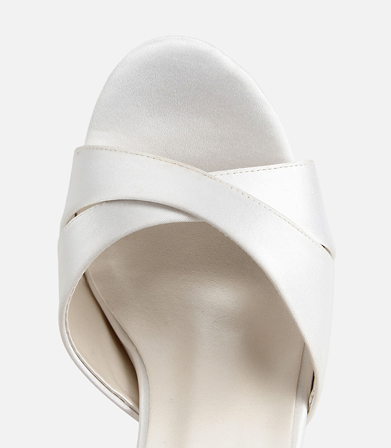 Kadın Saten Beyaz Yüksek Topuklu Sandalet