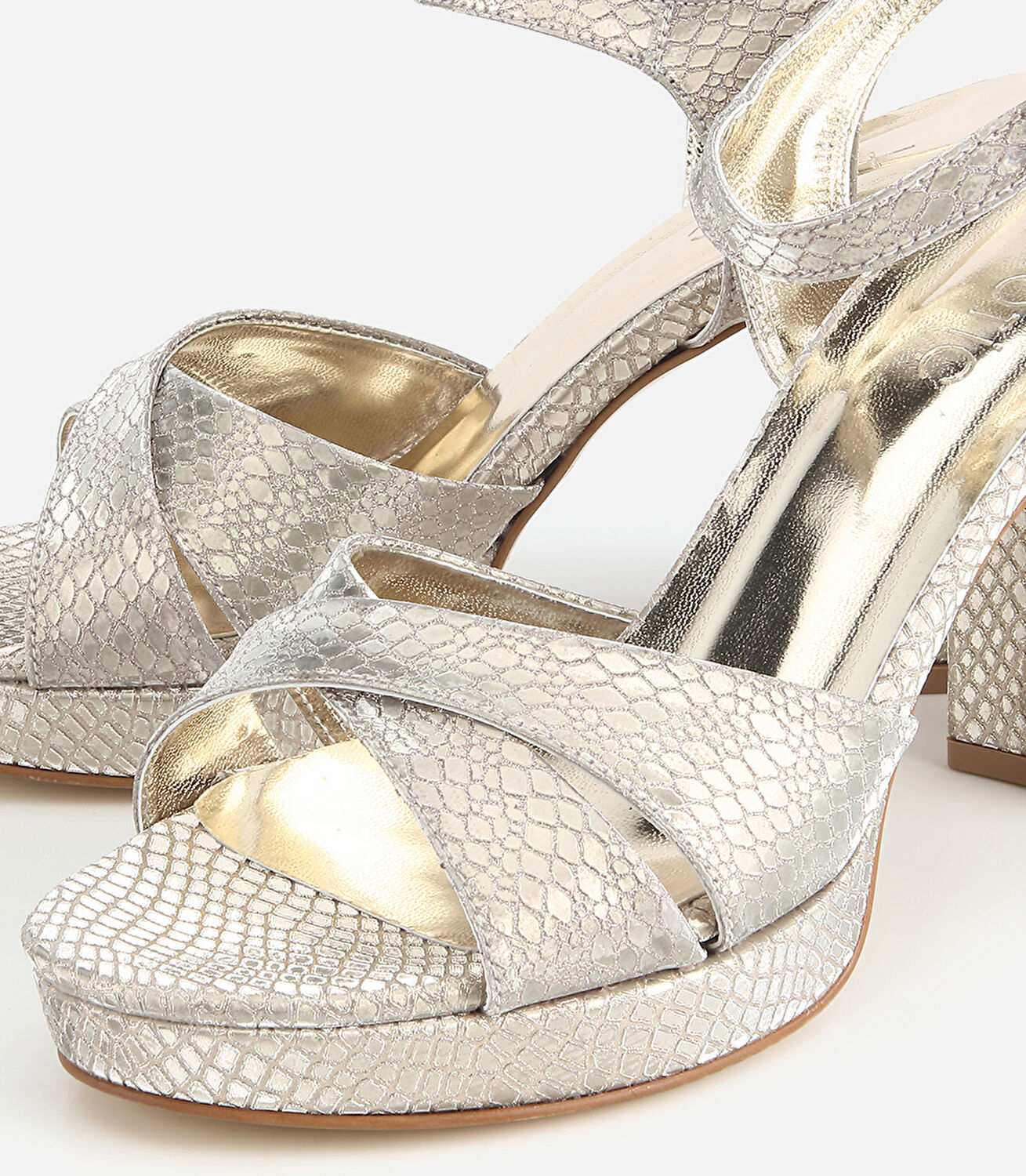 Kadın Saten Metalik Gold Yüksek Topuklu Sandalet