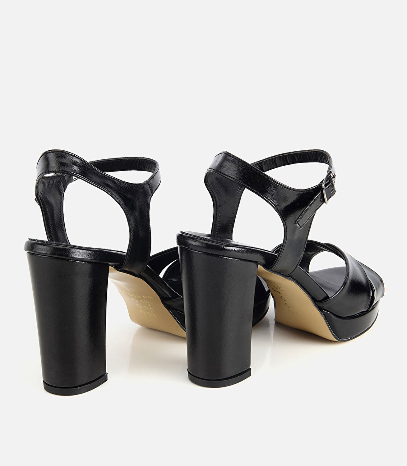 Kadın Siyah Yüksek Topuklu Sandalet