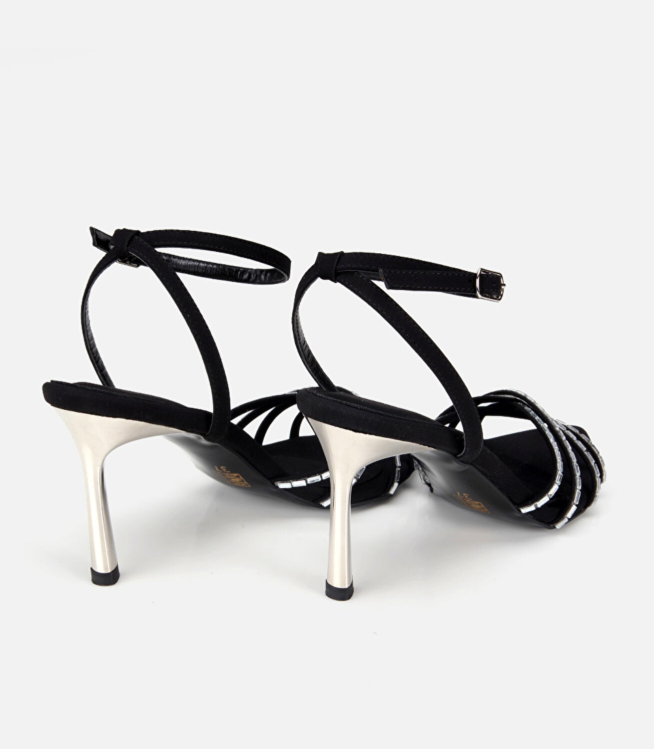 Kadın Siyah Gold Detaylı Bilekten Bağlamalı Topuklu Sandalet