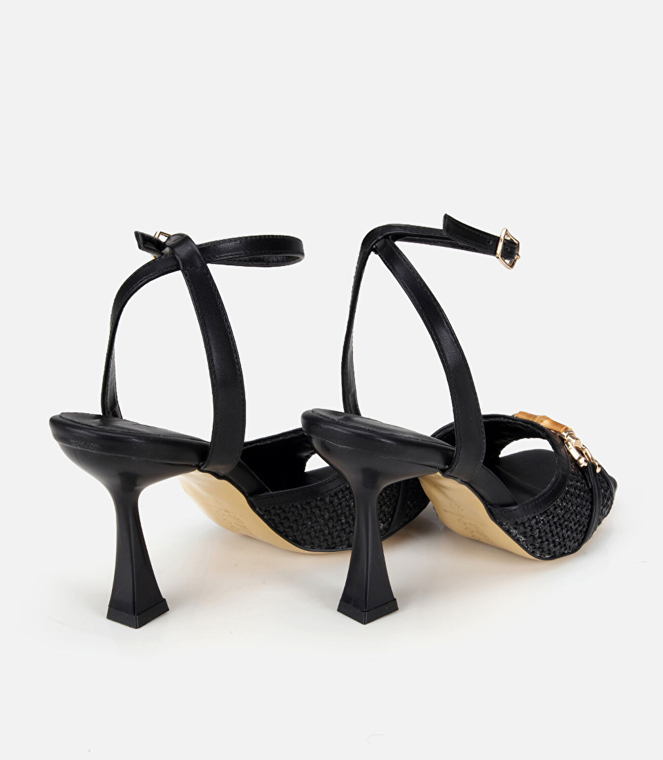 Kadın Siyah Hasır Detaylı Tokalı Topuklu Sandalet