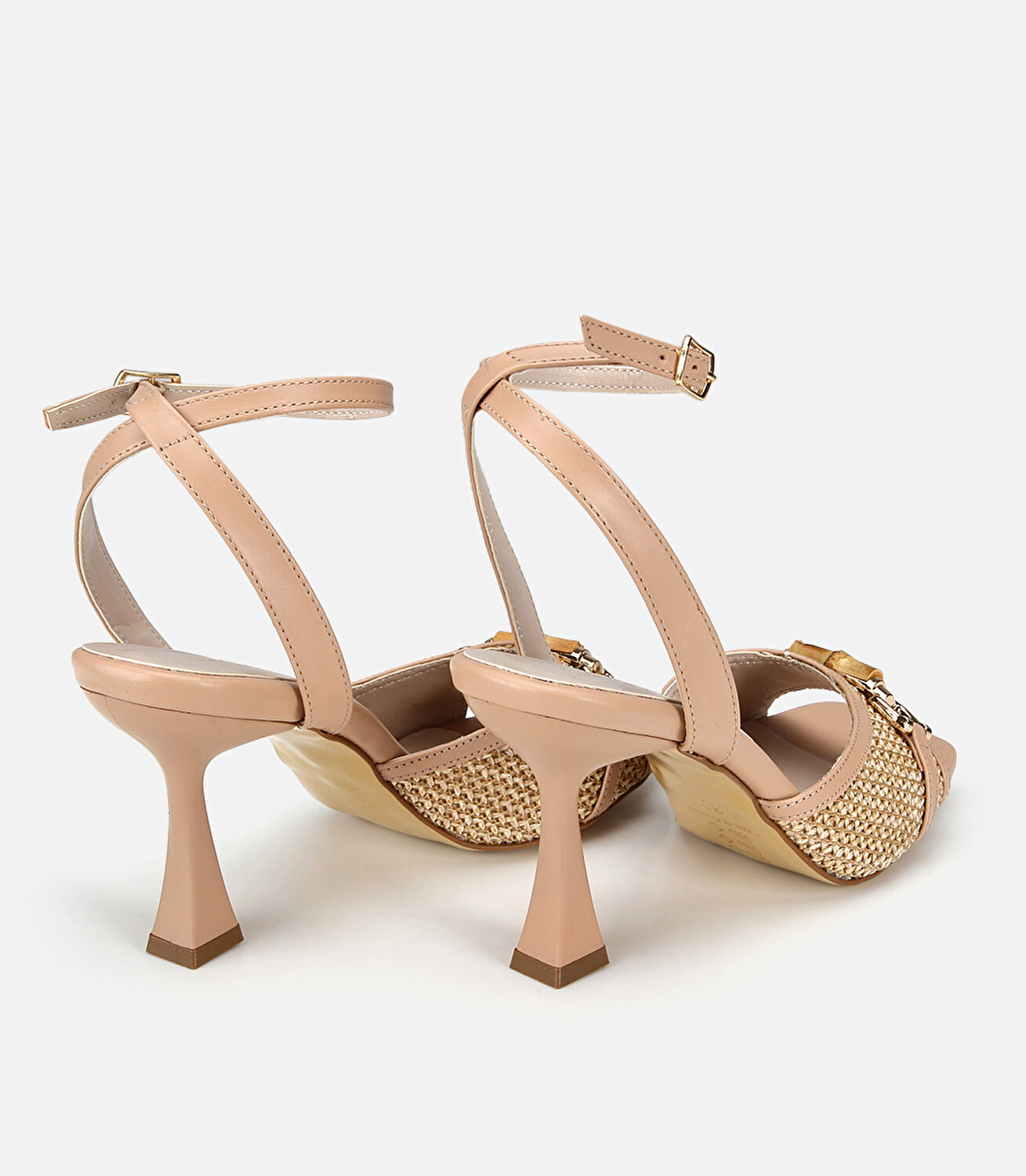 Kadın Bej Hasır Detaylı Tokalı Topuklu Sandalet