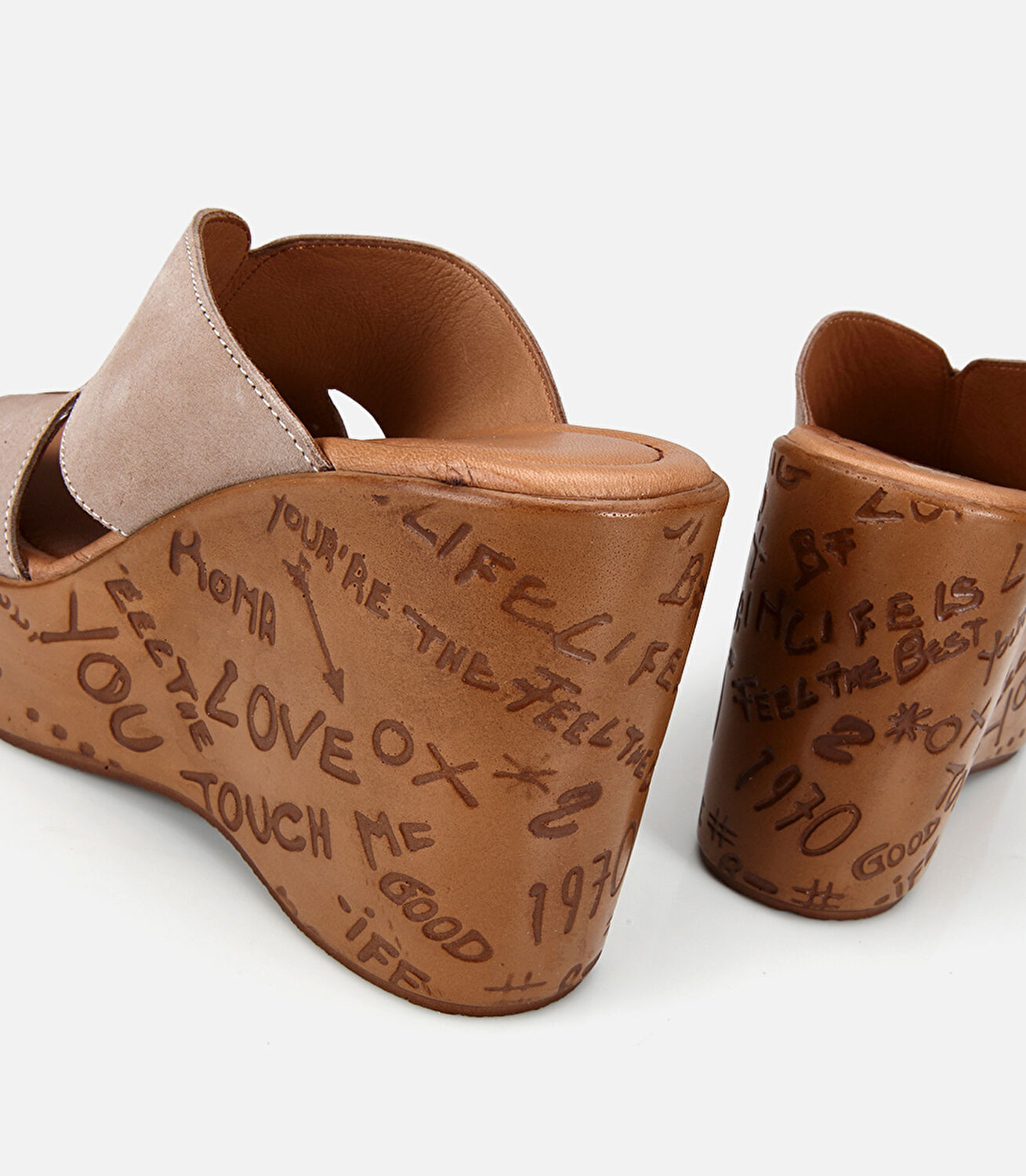 Kadın Deri Bej Burnu Açık Kalın Tabanlı Terlik