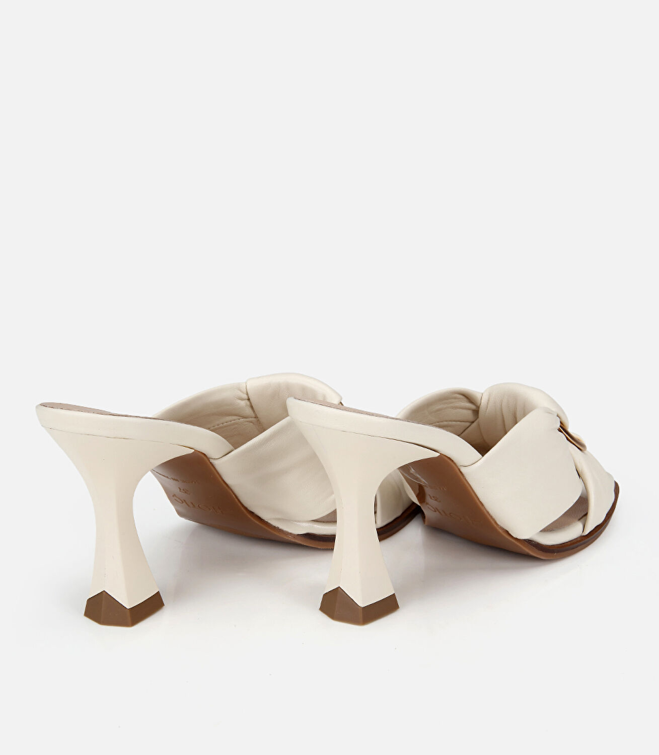 Kadın Deri Kemik Gold Toka Detaylı Topuklu Terlik