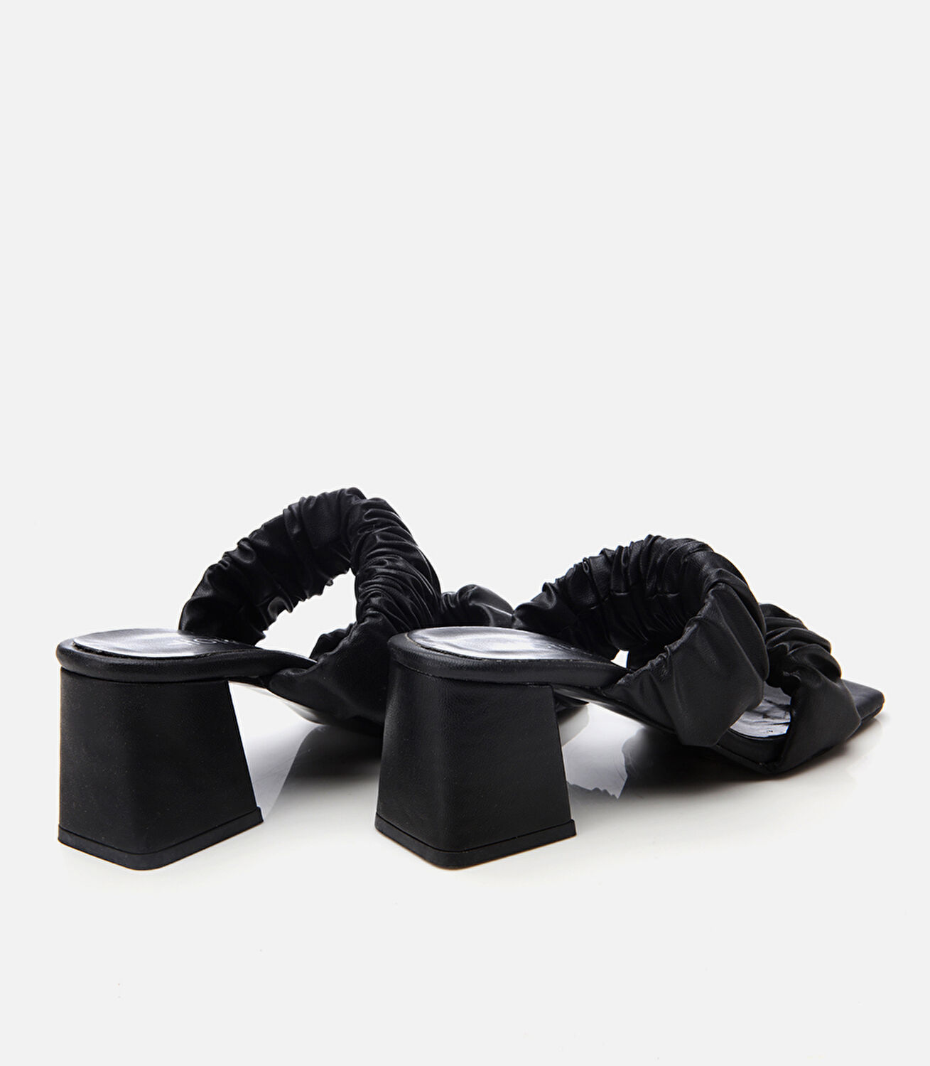 Kadın Siyah Yaya Terlik